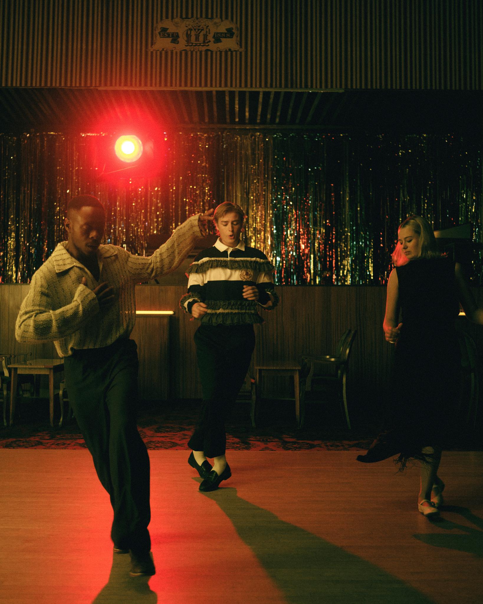 A trio of Northern Soul dancers 