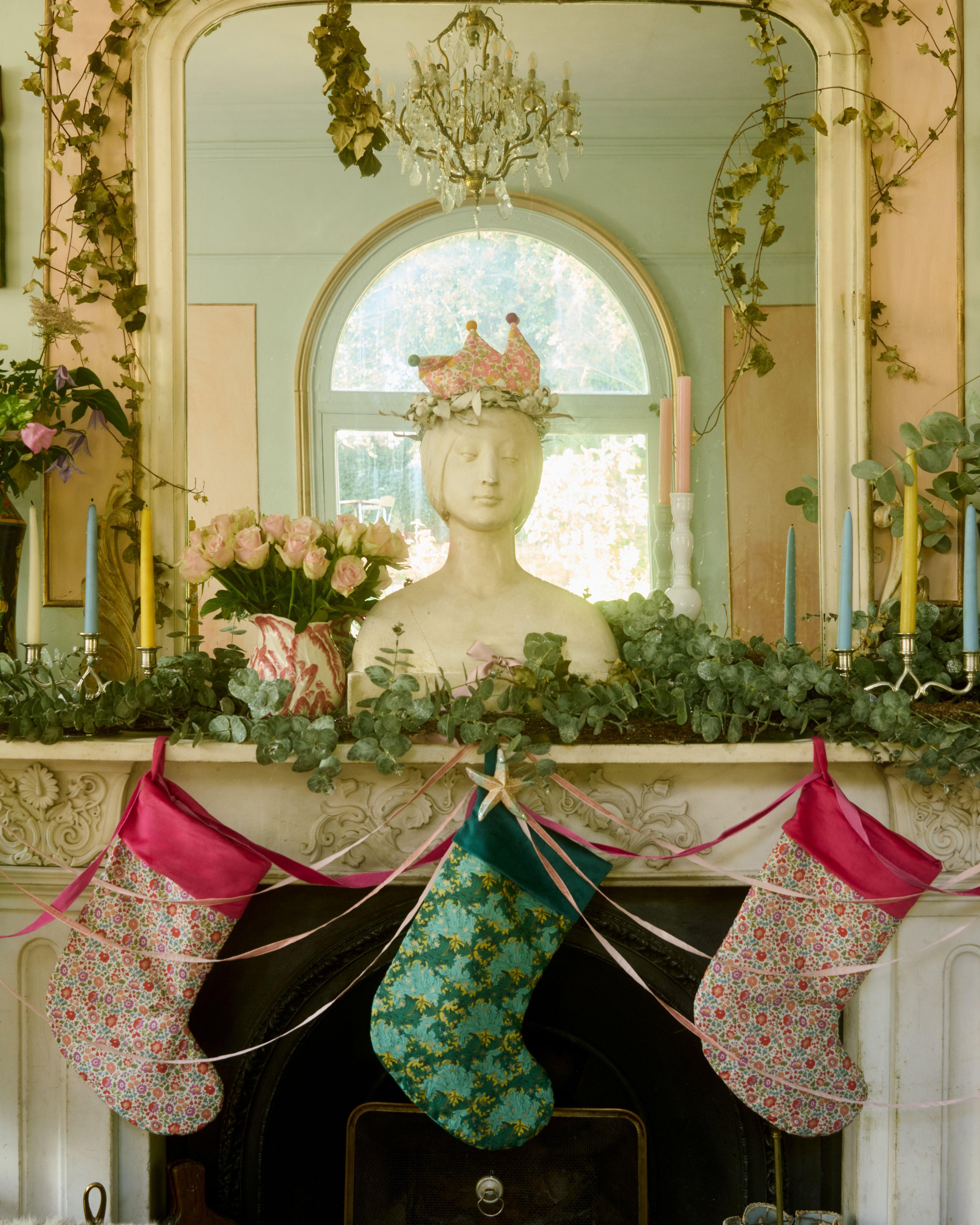 Liberty christmas gift wrapping ideas 2025