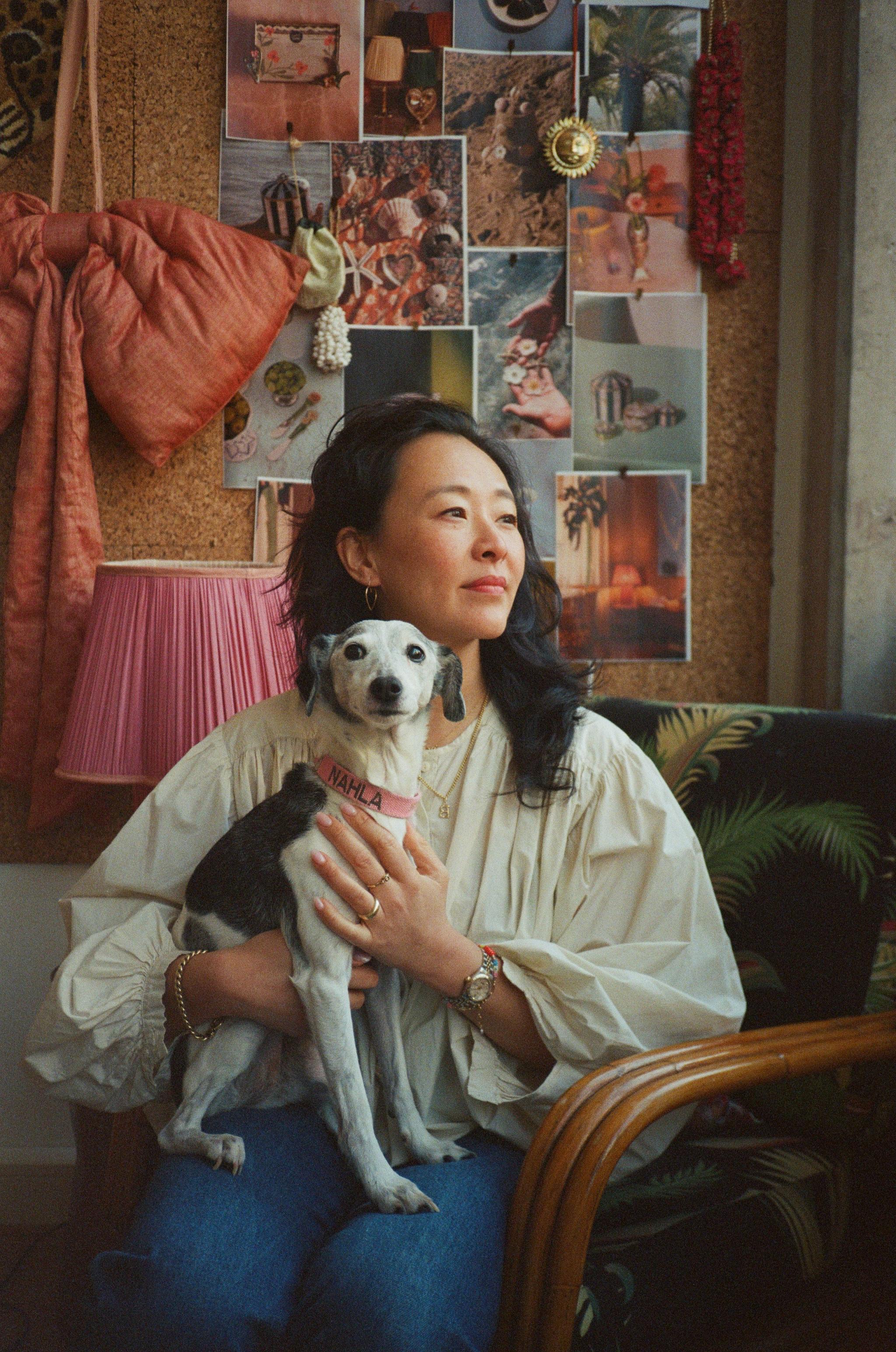 Aanyoung Yeh in her Dutch studio