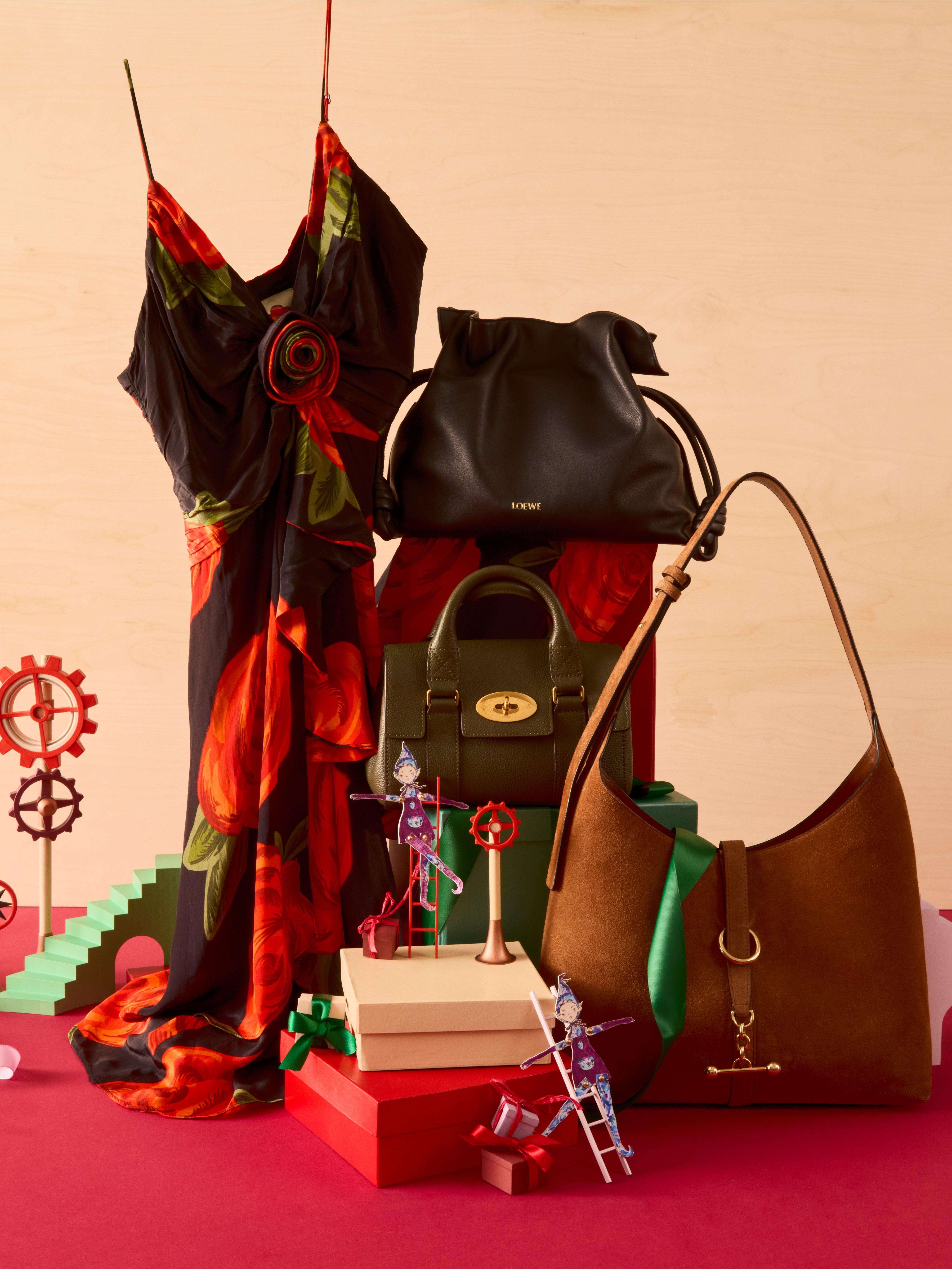 Collage best Christmas gifts for her