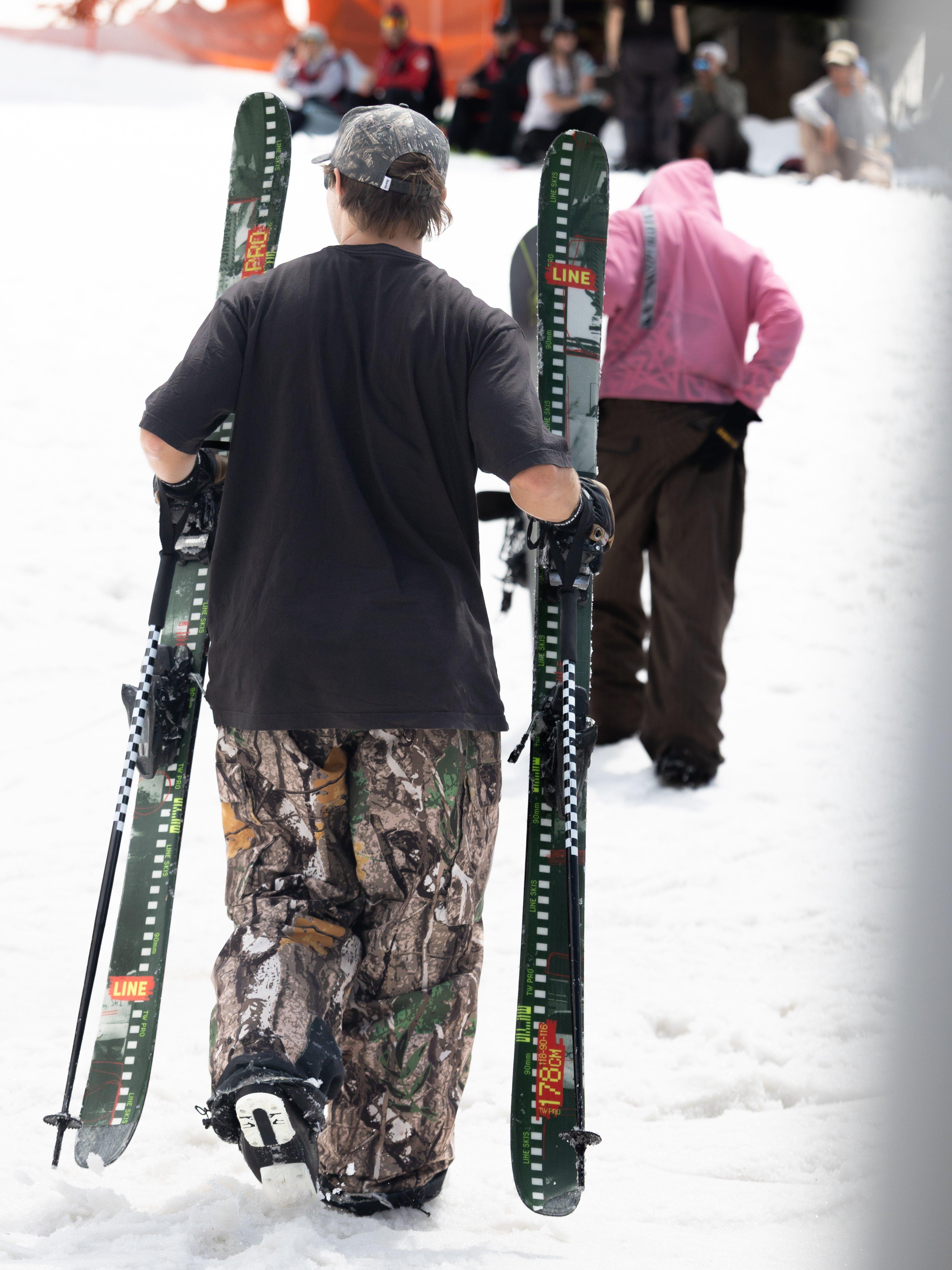 LINE Tom Wallisch Pro Skis 2026 | LINE Skis, Ski Poles