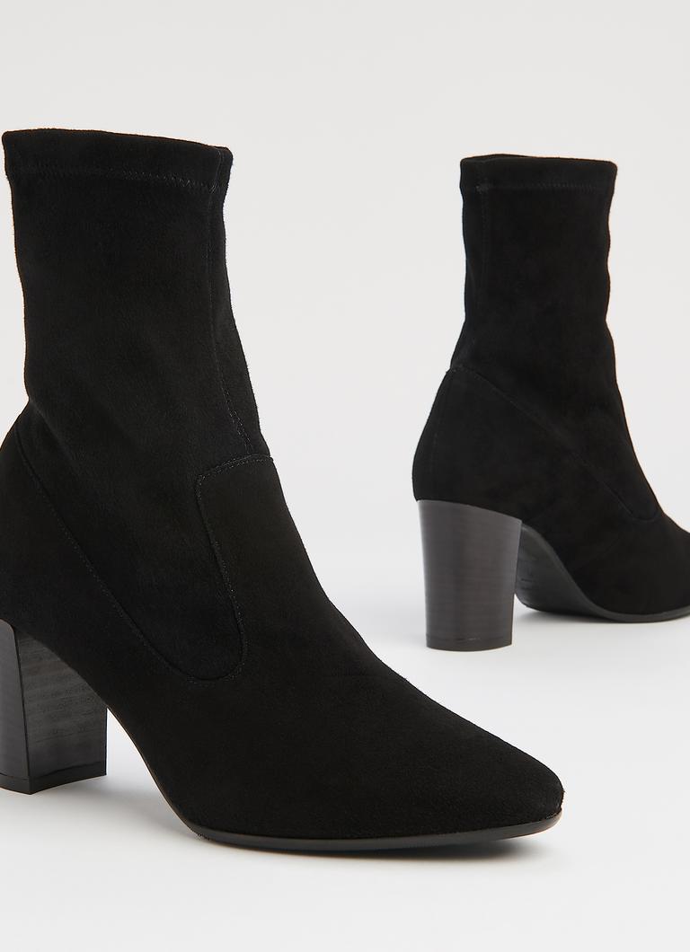 Stretch black ankle 2024 boots