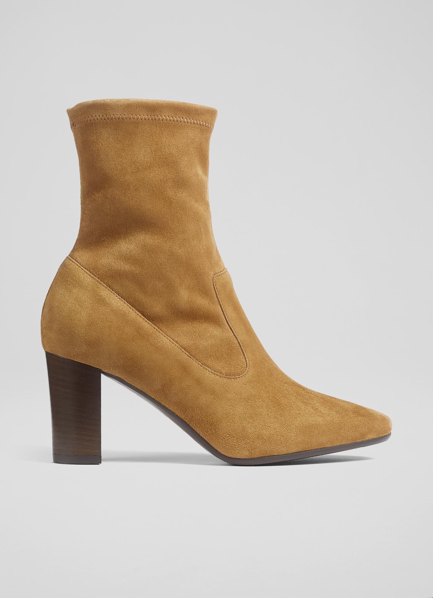 everlane gumboots