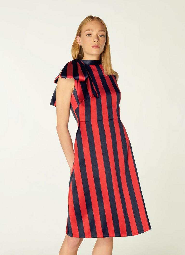 Red stripe midi 2024 dress