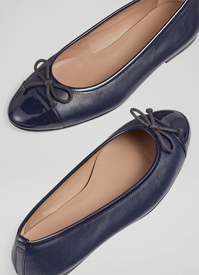 Navy ballet pumps hotsell