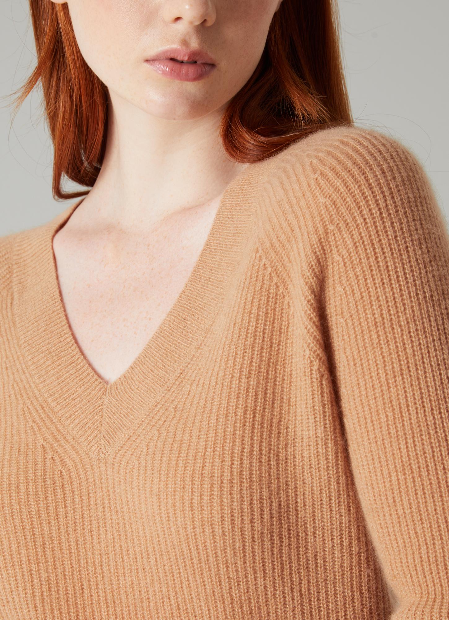 Celest Camel Cashmere V-Neck Jumper