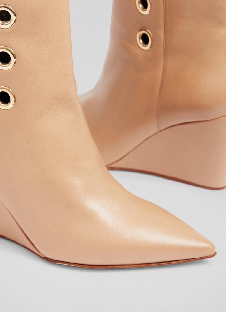 Beige leather 2025 ankle boots