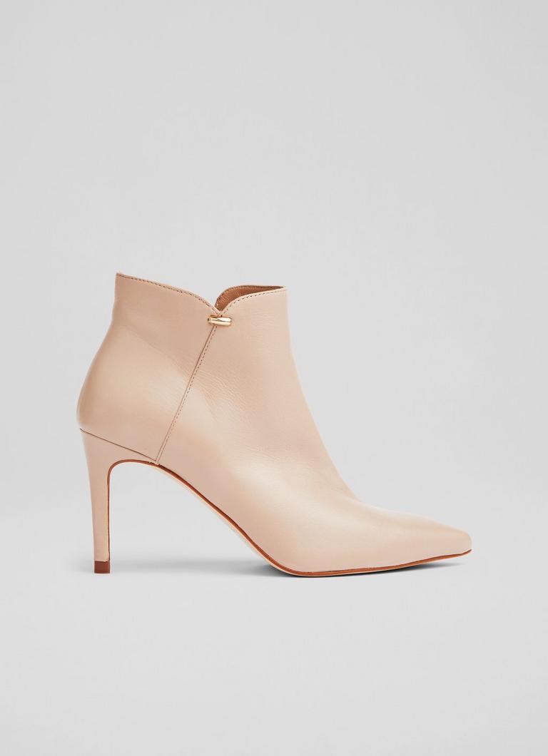 Leather 2025 beige boots