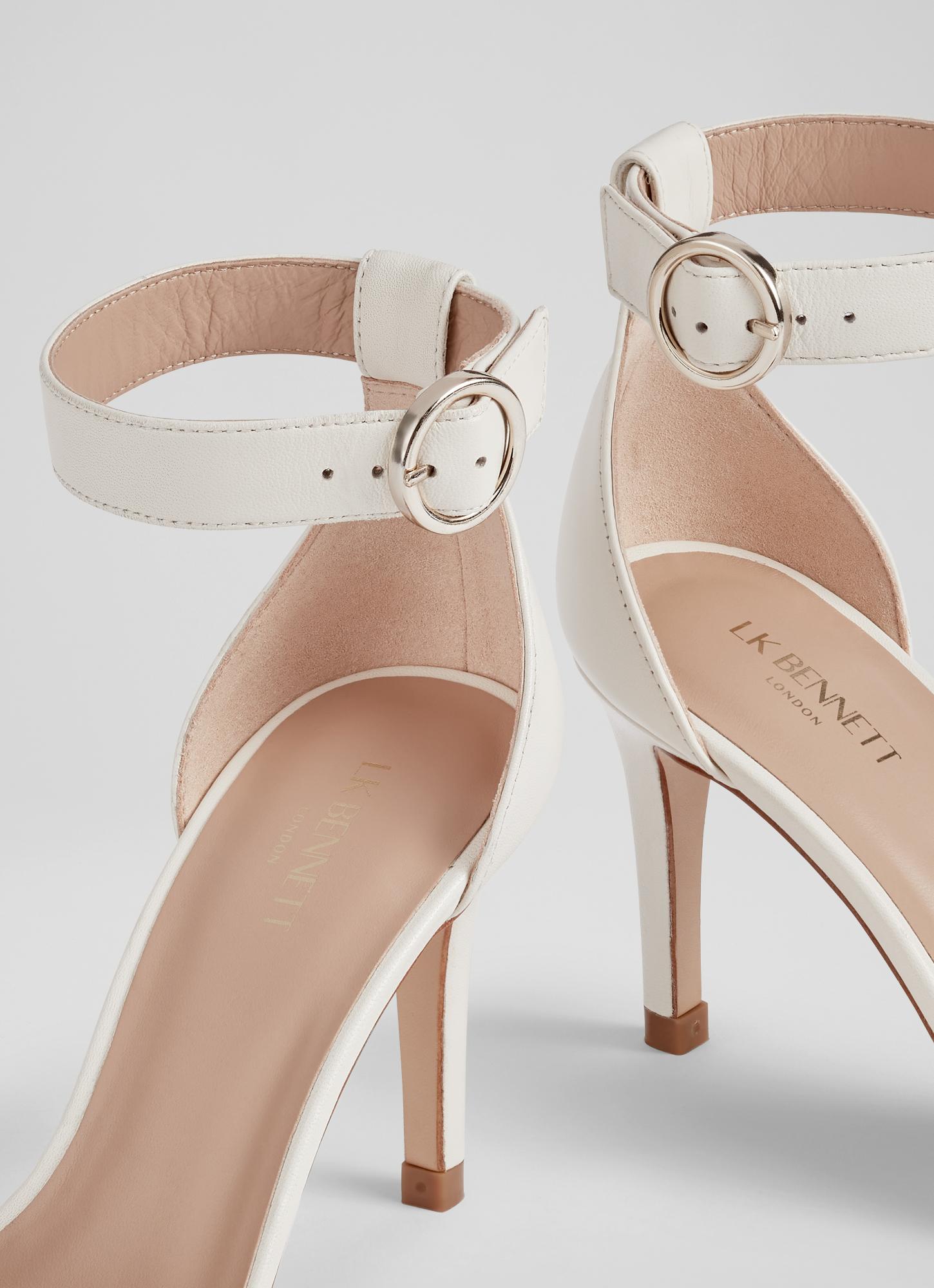 Maison Margiela // Cream Leather Bow Heel – VSP Consignment