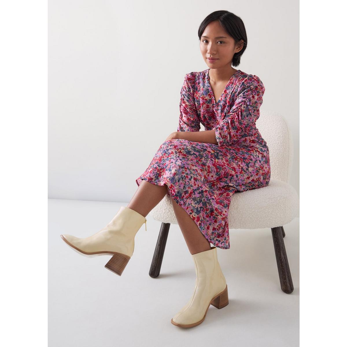 Camila Ecru Front Seam Casual Boot LKB Conscious Collections