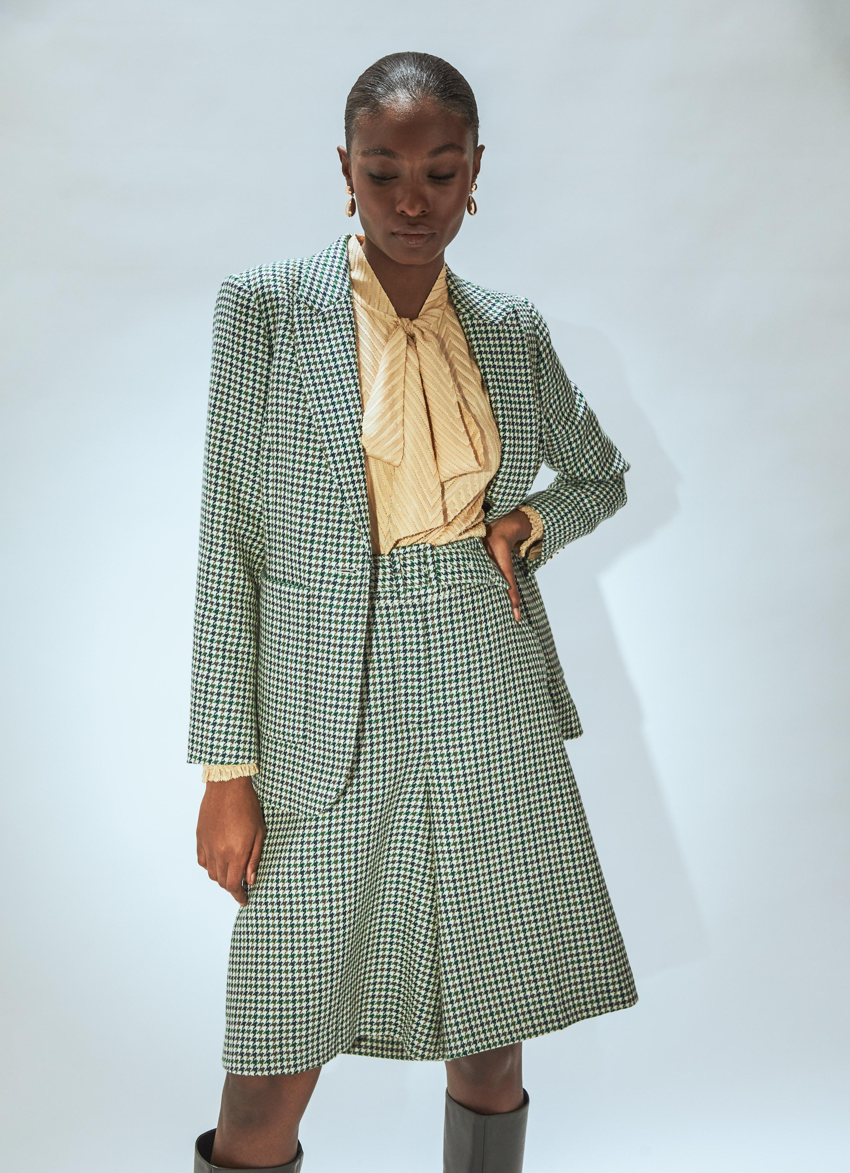 Daphne Cream & Green Virgin Wool Tailored Short