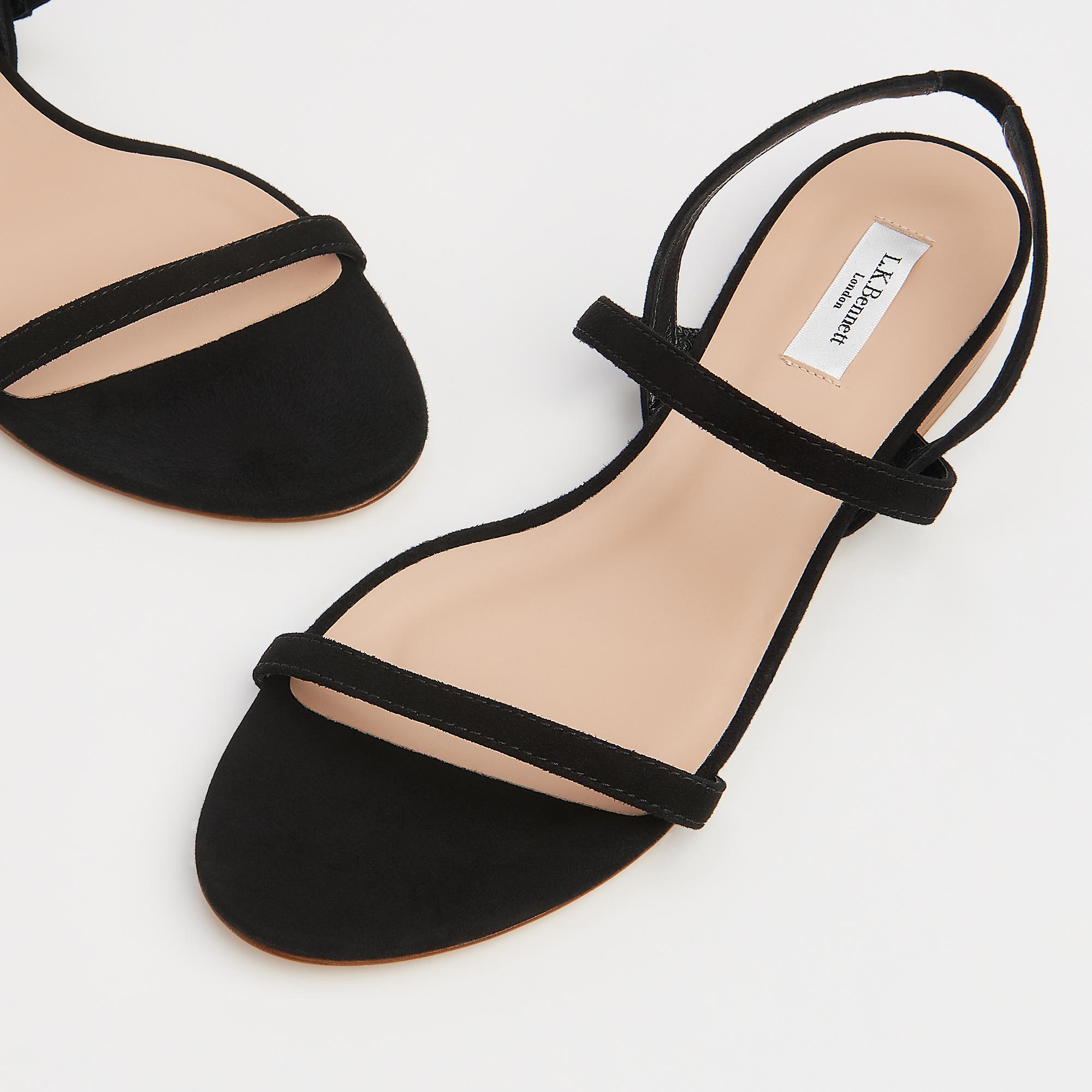 black sandals flat