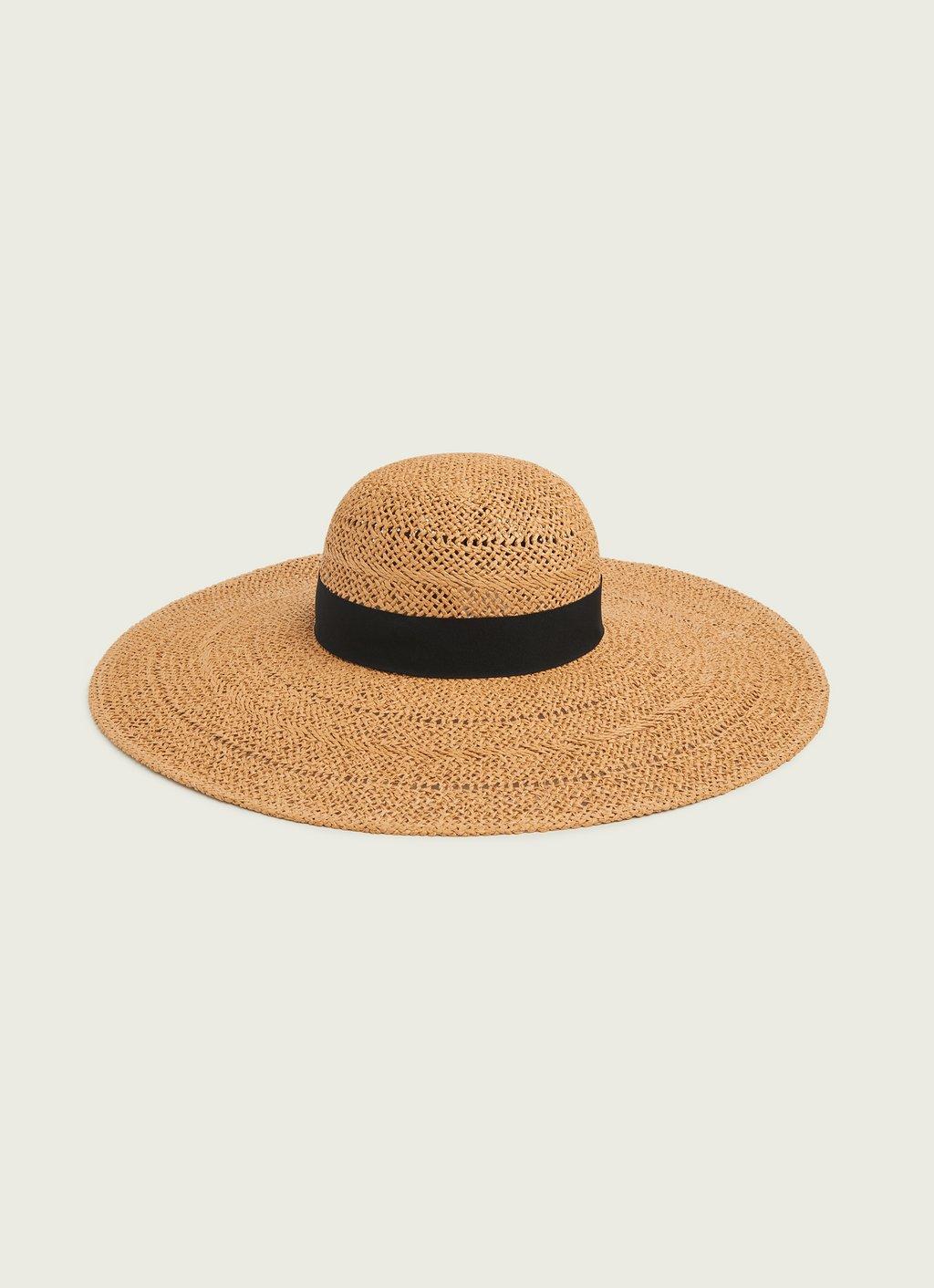 floppy straw sun hat