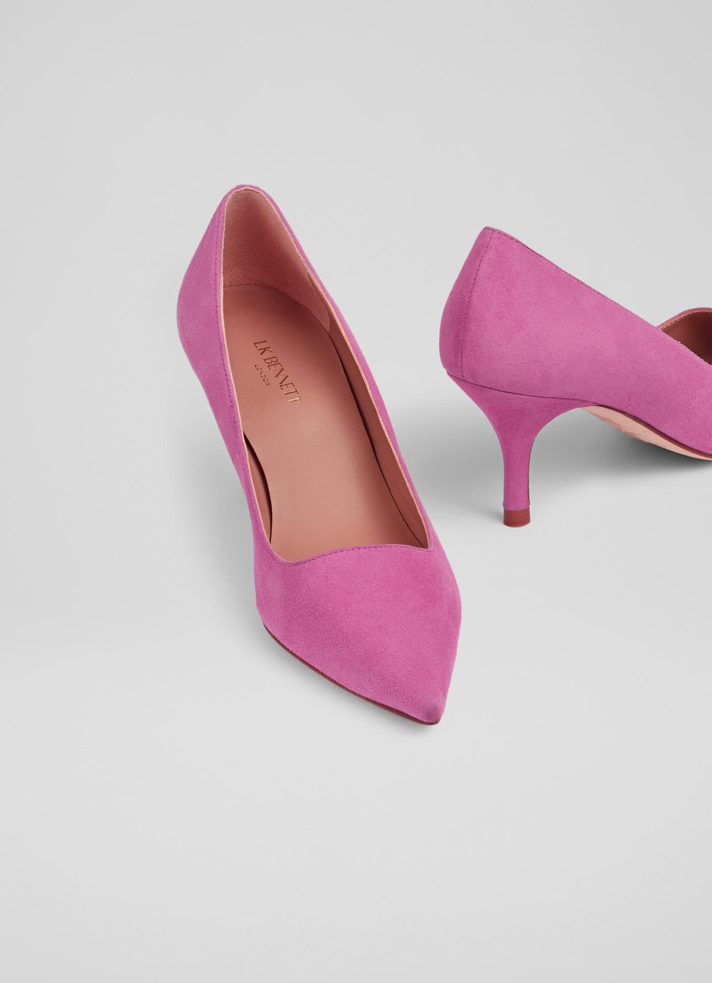 pink suede low heel shoes