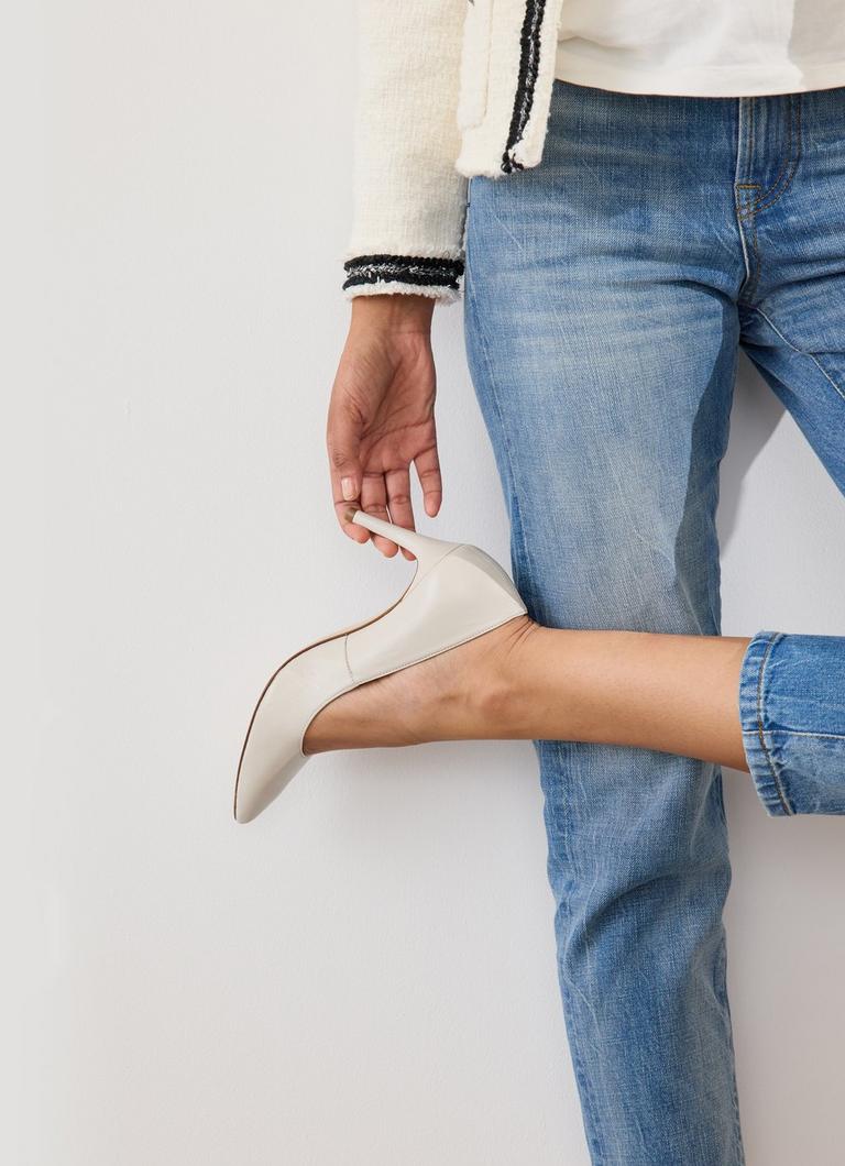 Leather nude court shoes hotsell