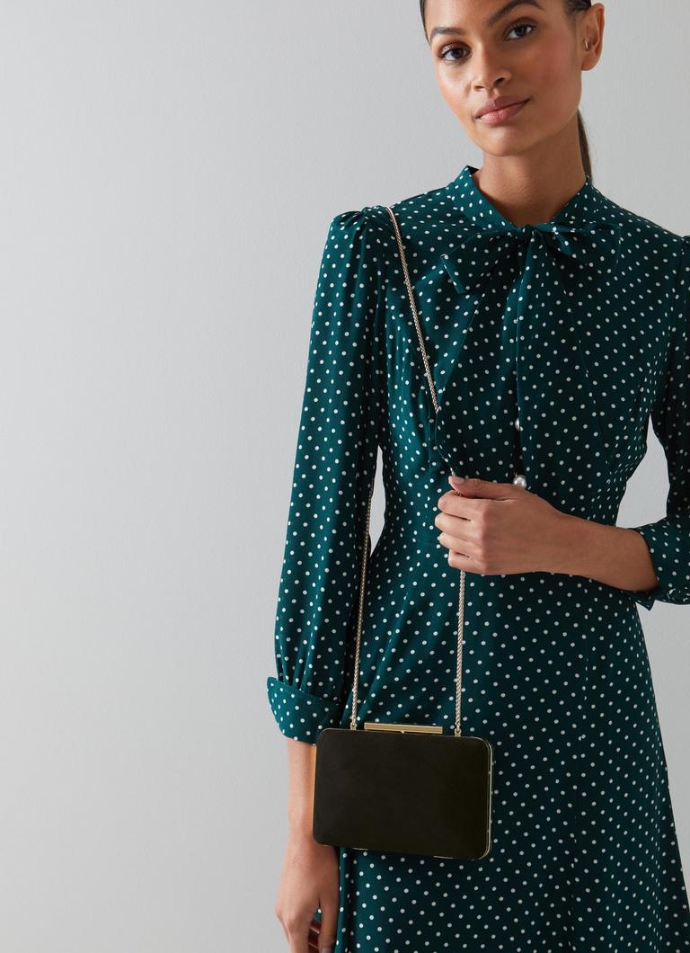 LKBennett ドッティ ブラック スエード クラッチバッグ Dotty Black Suede Clutch Bag | blackfriday | L.K.Bennett, London