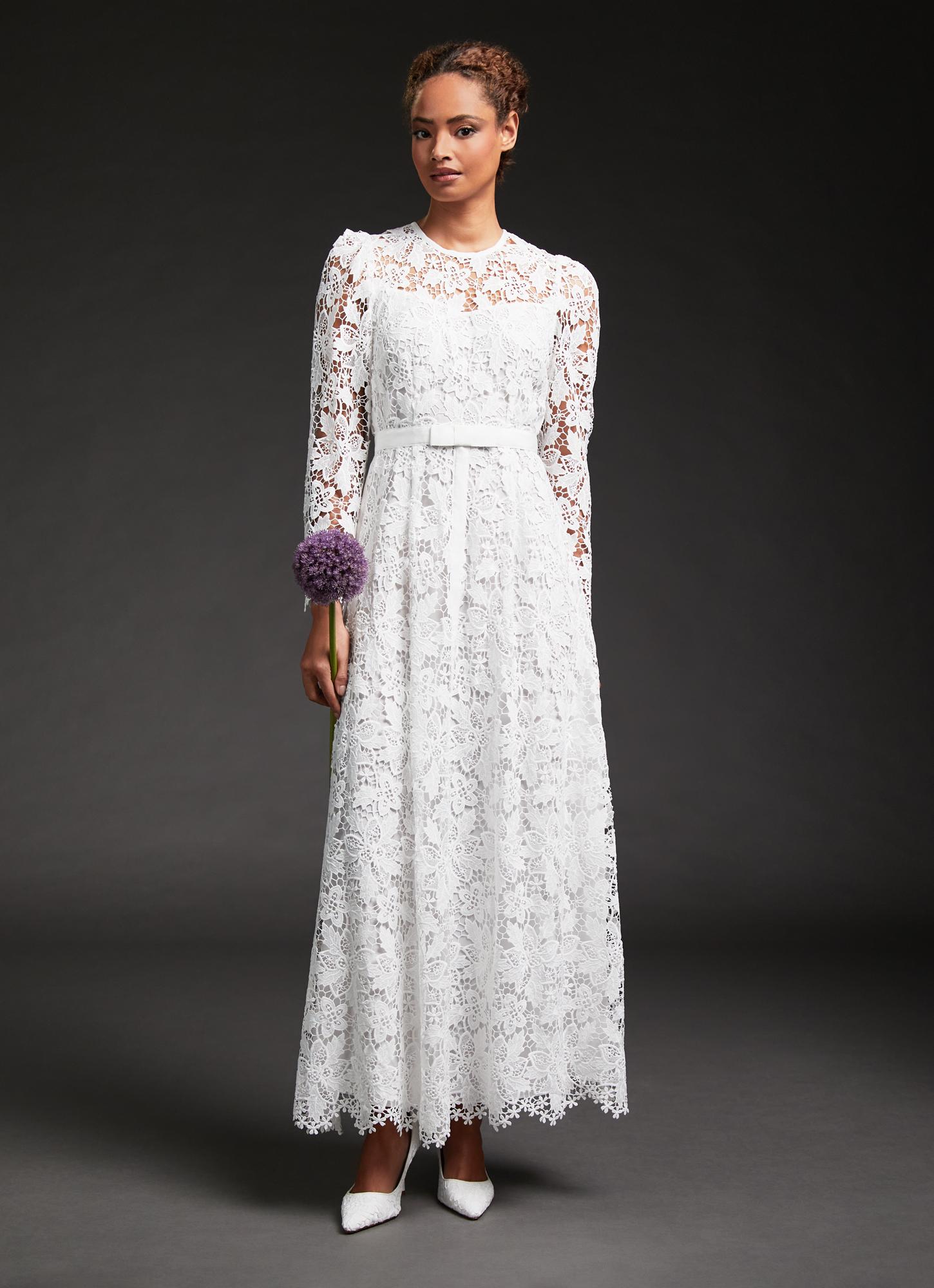 Lila Off-White Lace Wedding Dress