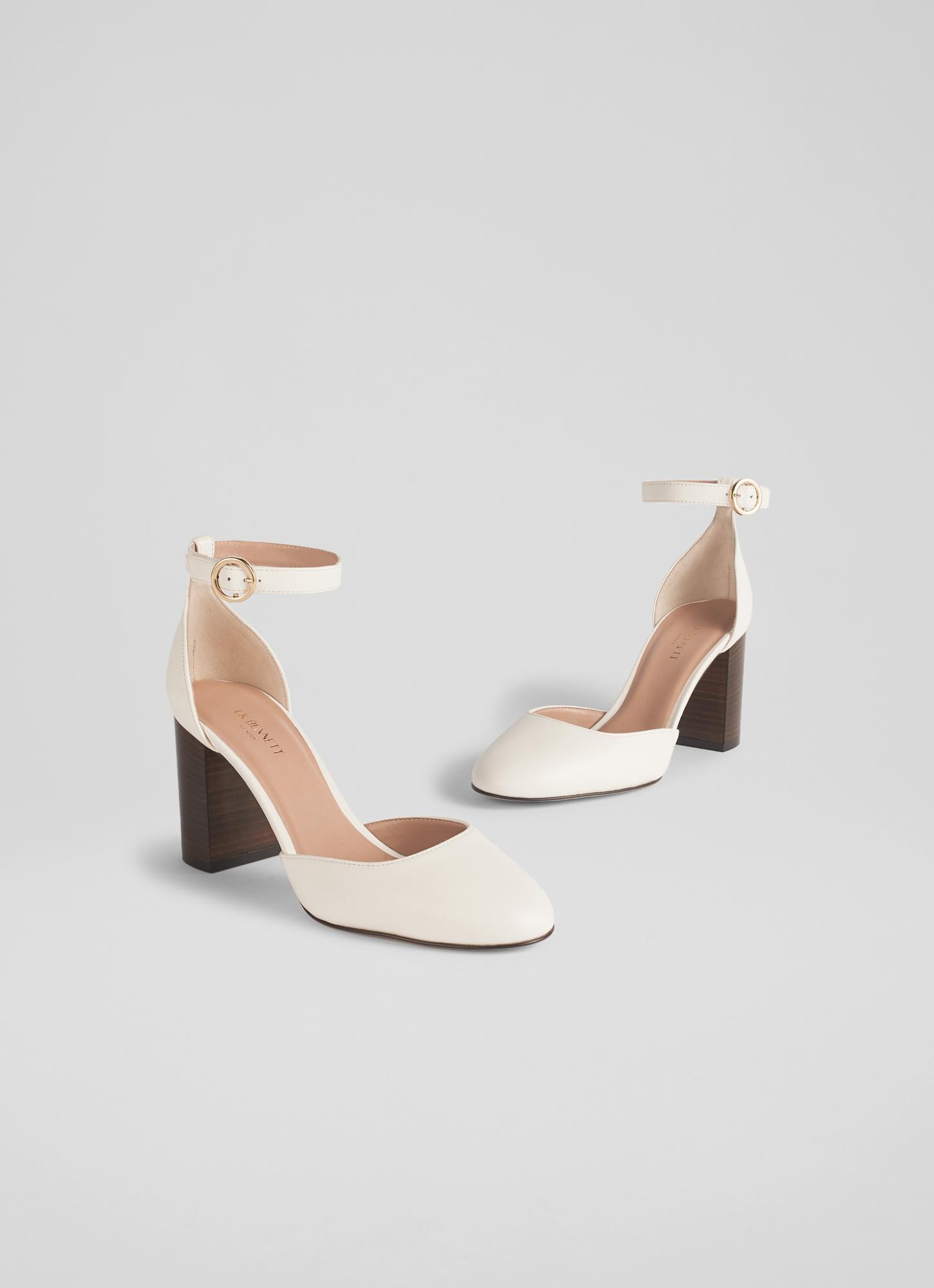 Windy Heels | Faux Leather Mary Jane Pumps | Journee Collection