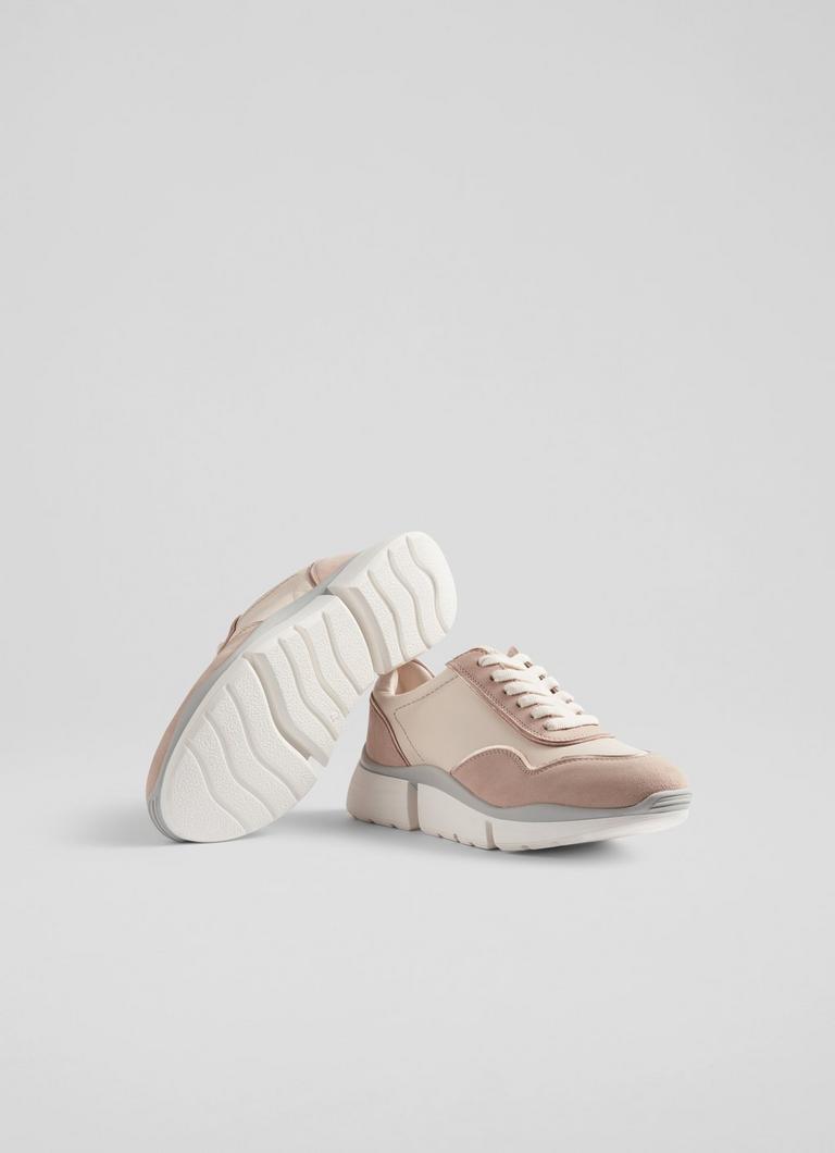 Beige suede 2025 trainers womens