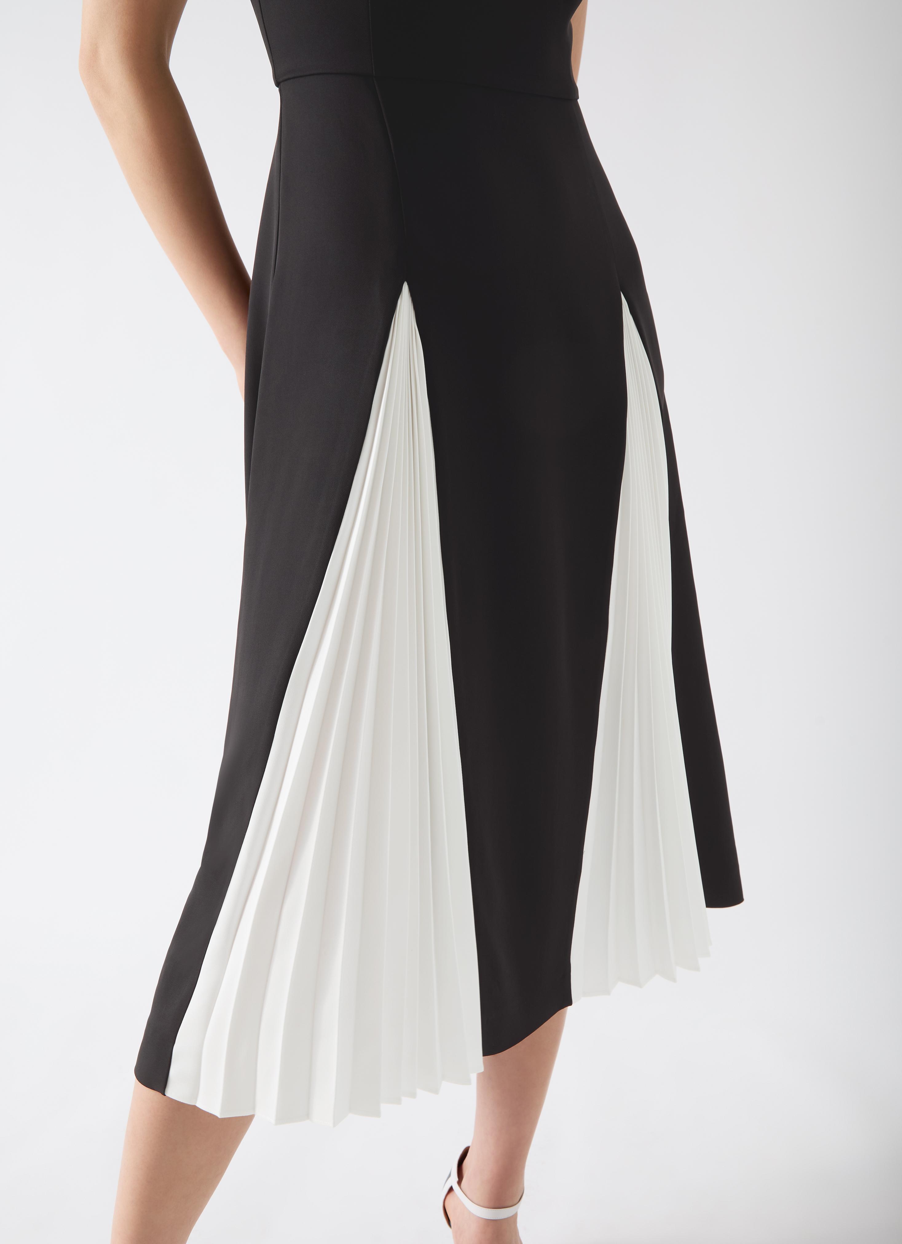open lace back dress Sweetheart Pleated Tennis Dress