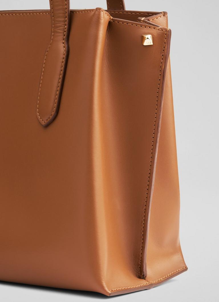 LKBennett ローラ ブラウン トートバッグ LKBennett ローラ ブラウン トートバッグ