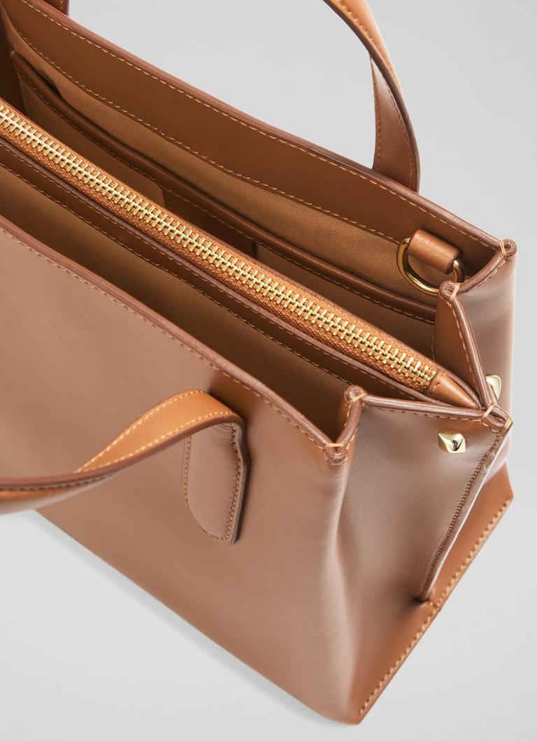 LKBennett ローラ ブラウン トートバッグ LKBennett ローラ ブラウン トートバッグ