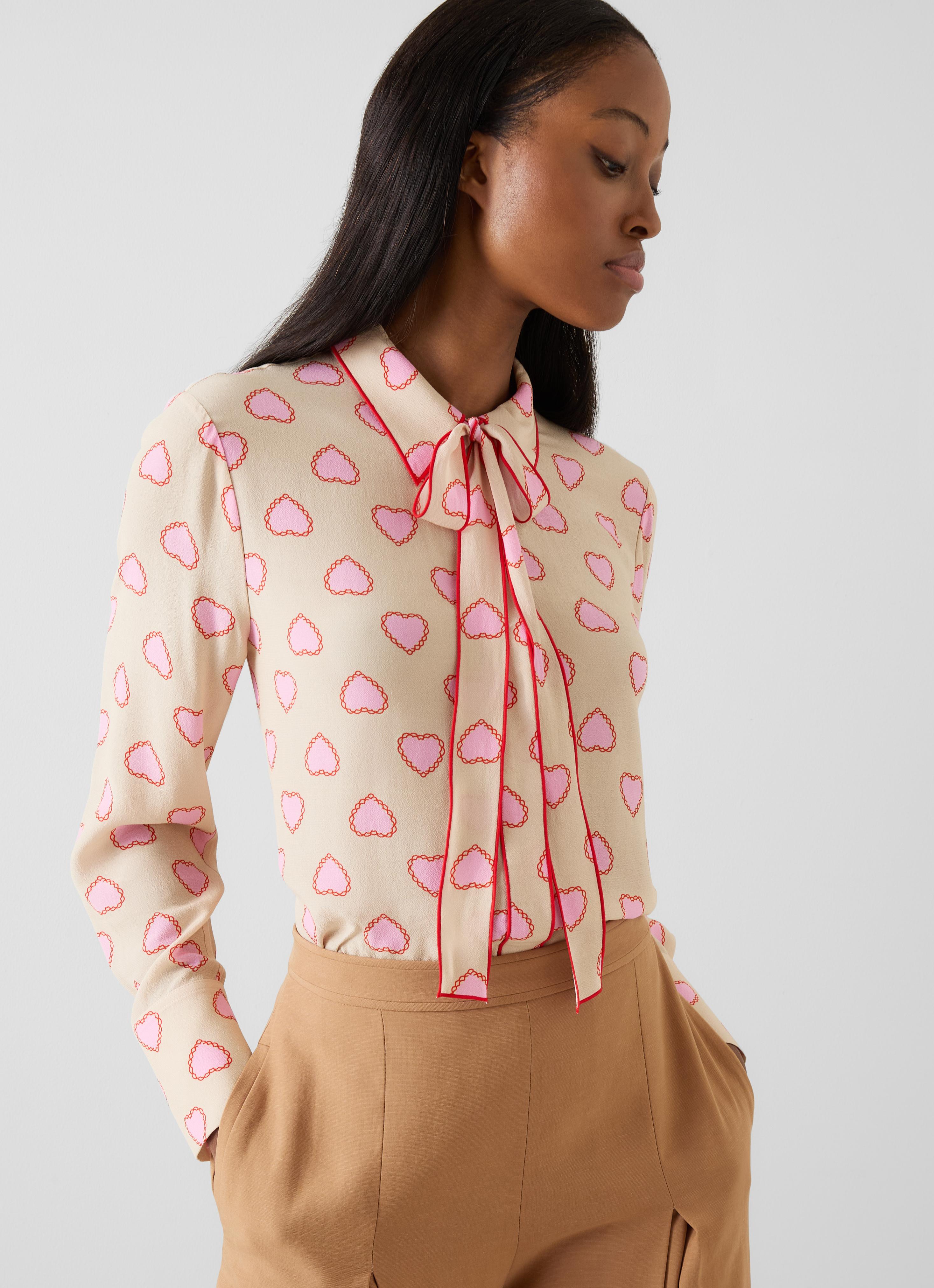 L'Appartement  カルメイヤ Pleats Blouse WOOL PLEATS” A series characterized by the warmth of wool