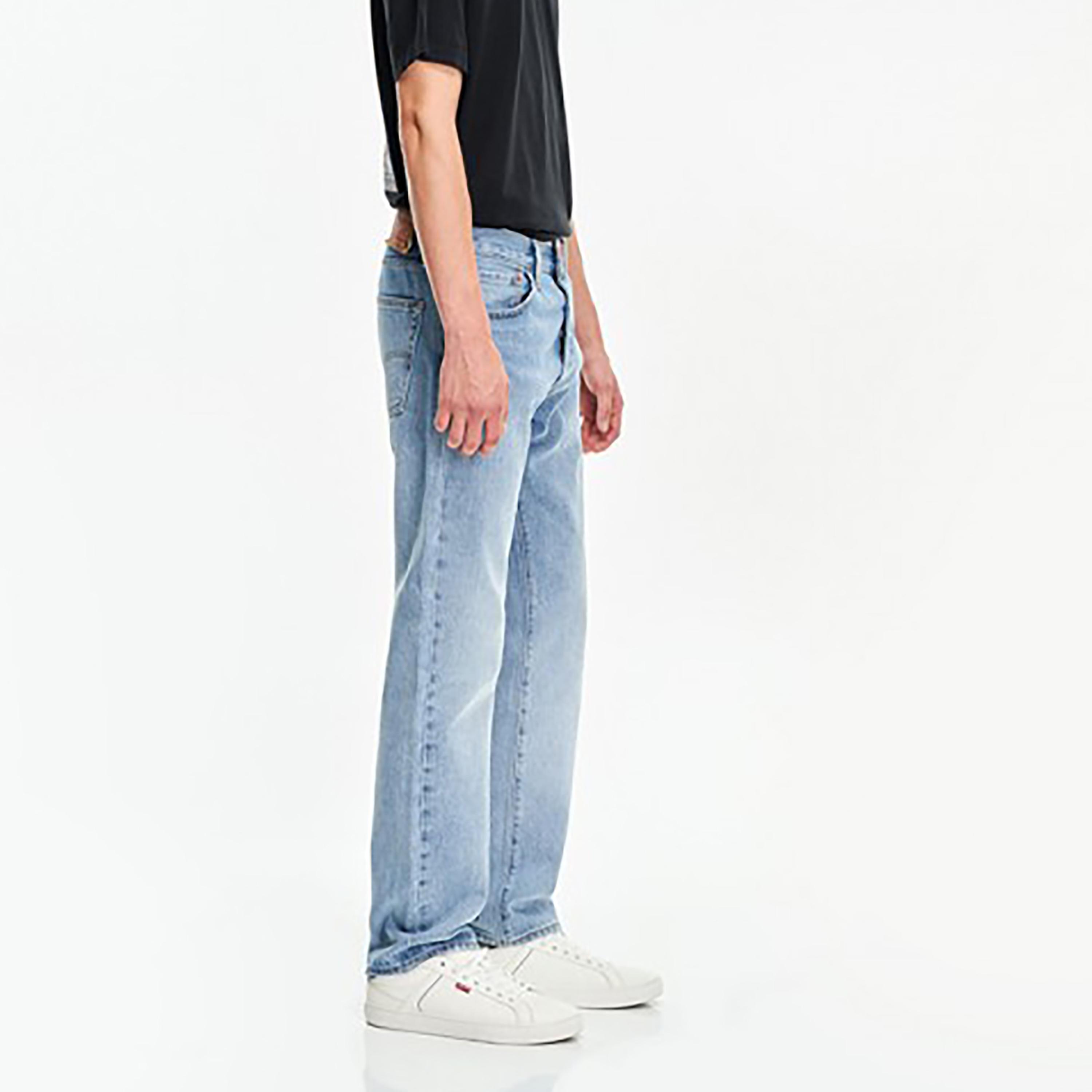 بنطال جينز من ليفايز بلون ازرق ذو قصة مستقيمة وجيب متوسط الارتفاع-men-clothing-bottoms-jeans-image-2