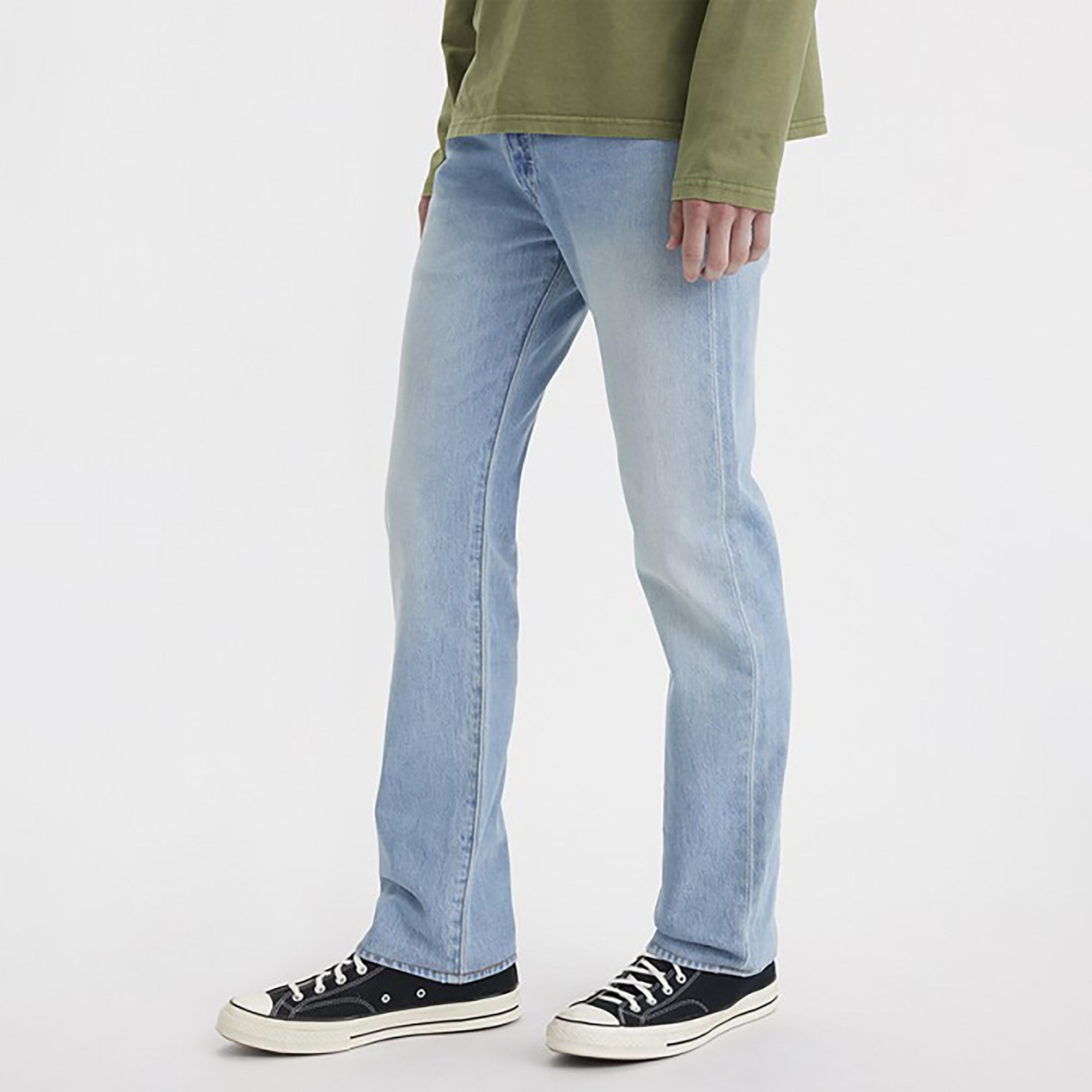 بنطال جينز من ليفايز 501 بلون ازرق ذو قصة مستقيمة وجيب متوسط الارتفاع-men-clothing-bottoms-jeans-image-2