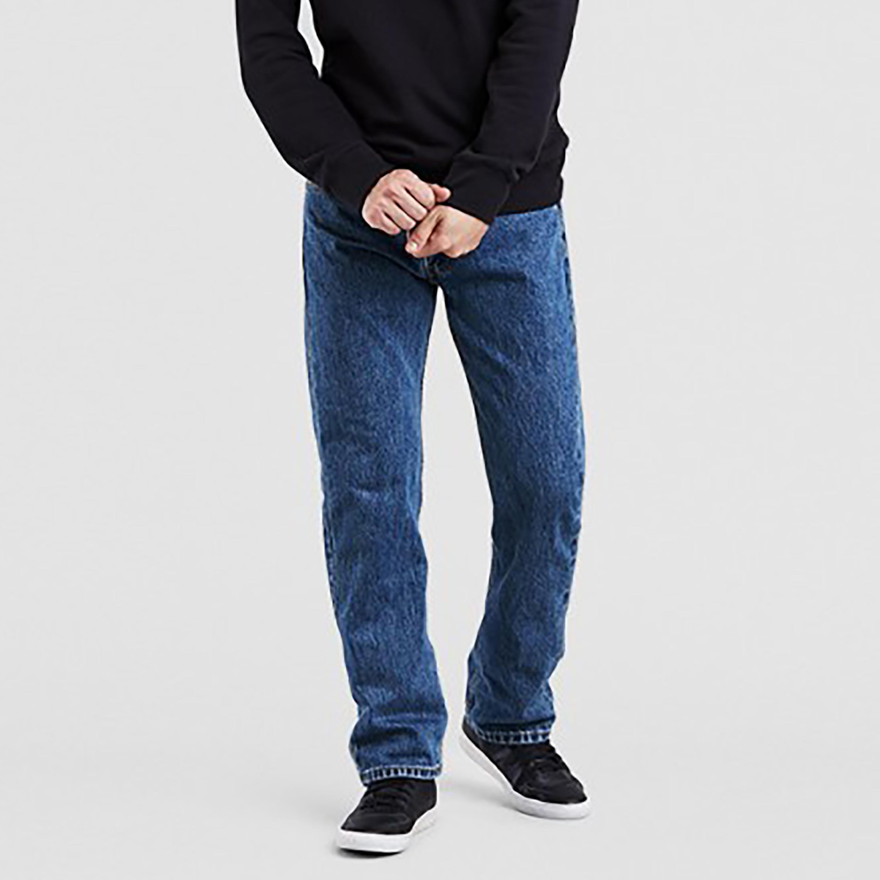 بنطال جينز من ليفايز 505 بلون ازرق ذو قصة مستقيمة وجيب متوسط الارتفاع-men-clothing-bottoms-jeans-image-1