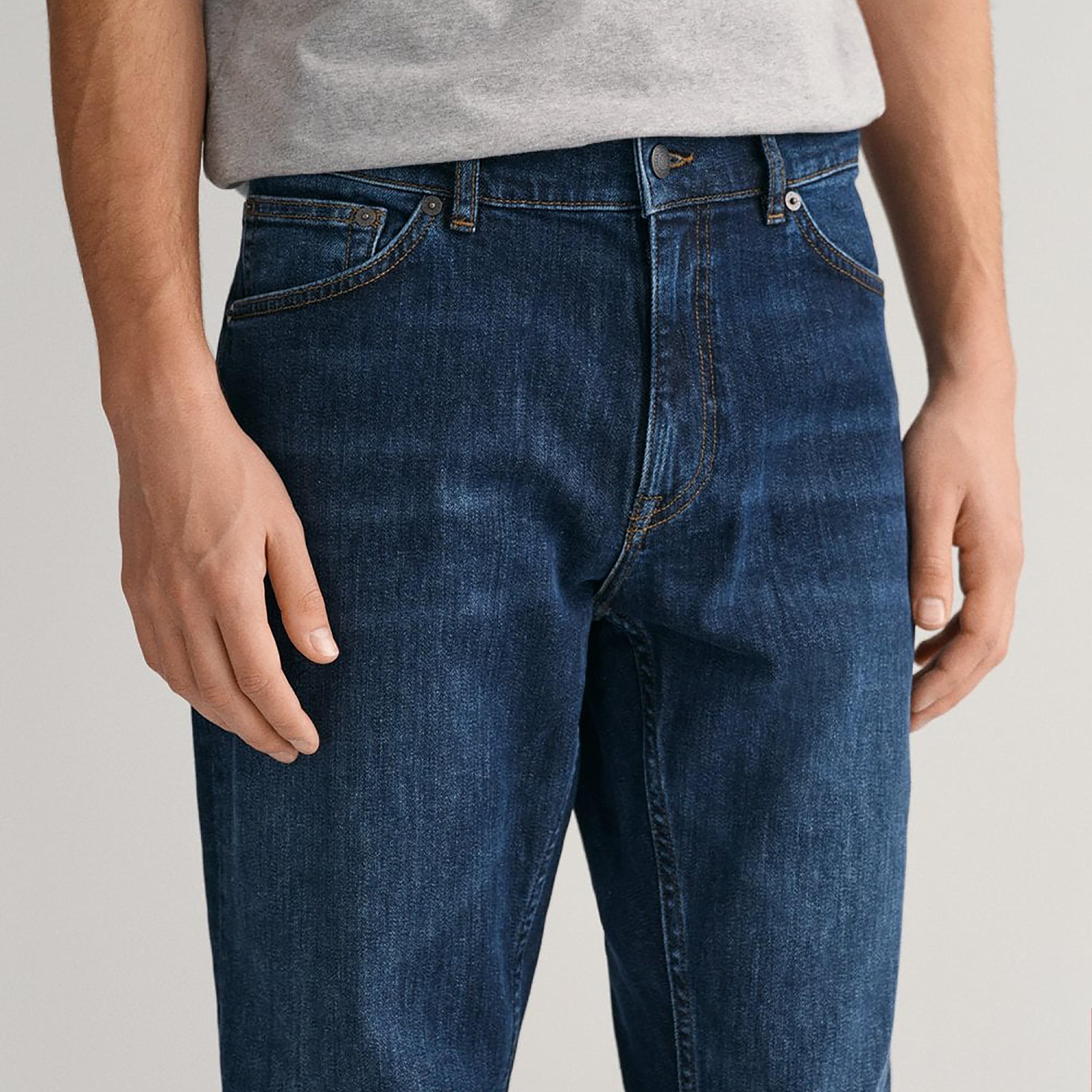 Gant Straight Fit Mid-Rise Jeans with 5 Pockets-men-clothing-bottoms-jeans-image-3