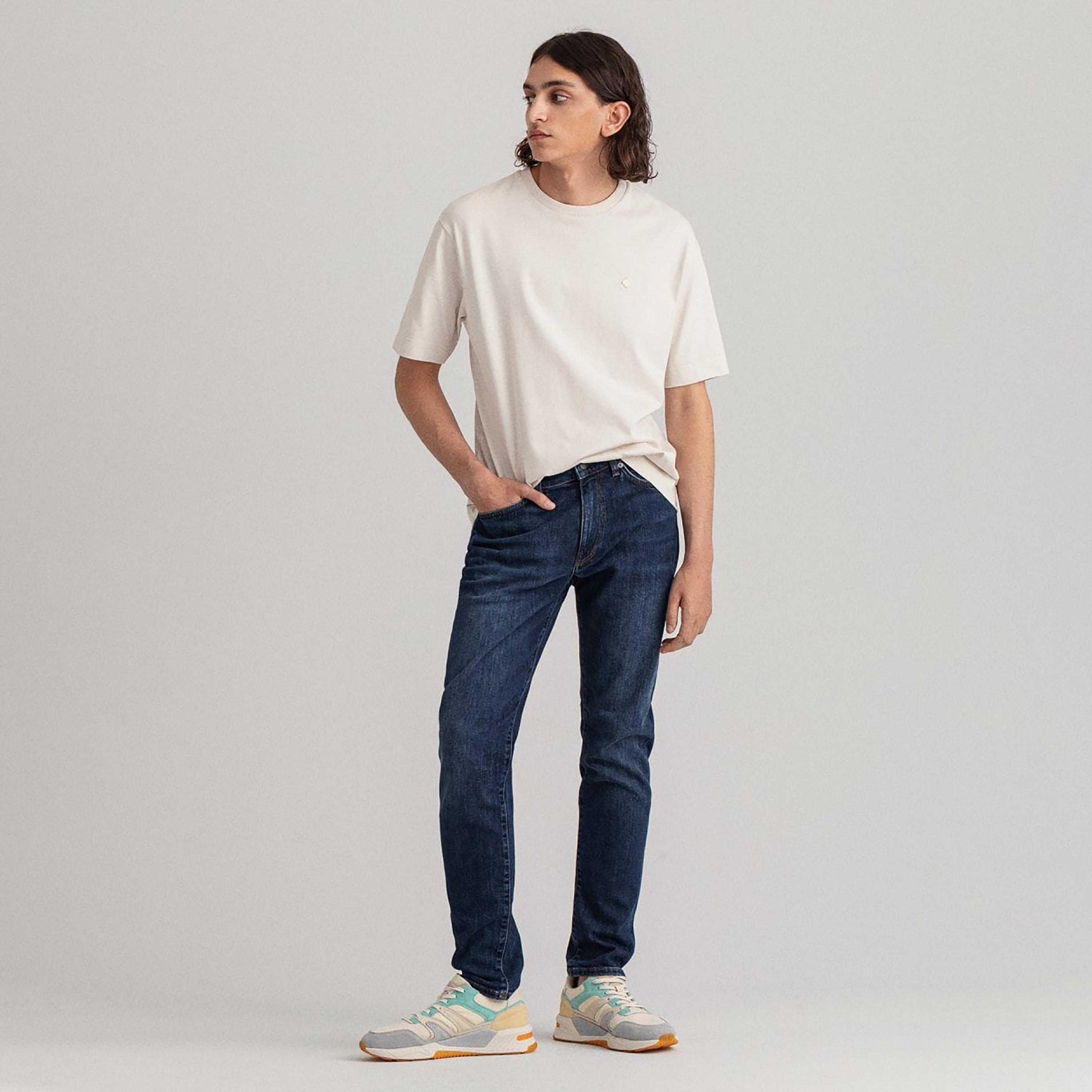 Gant Straight Fit Mid-Rise Jeans with 5 Pockets-men-clothing-bottoms-jeans-image-2