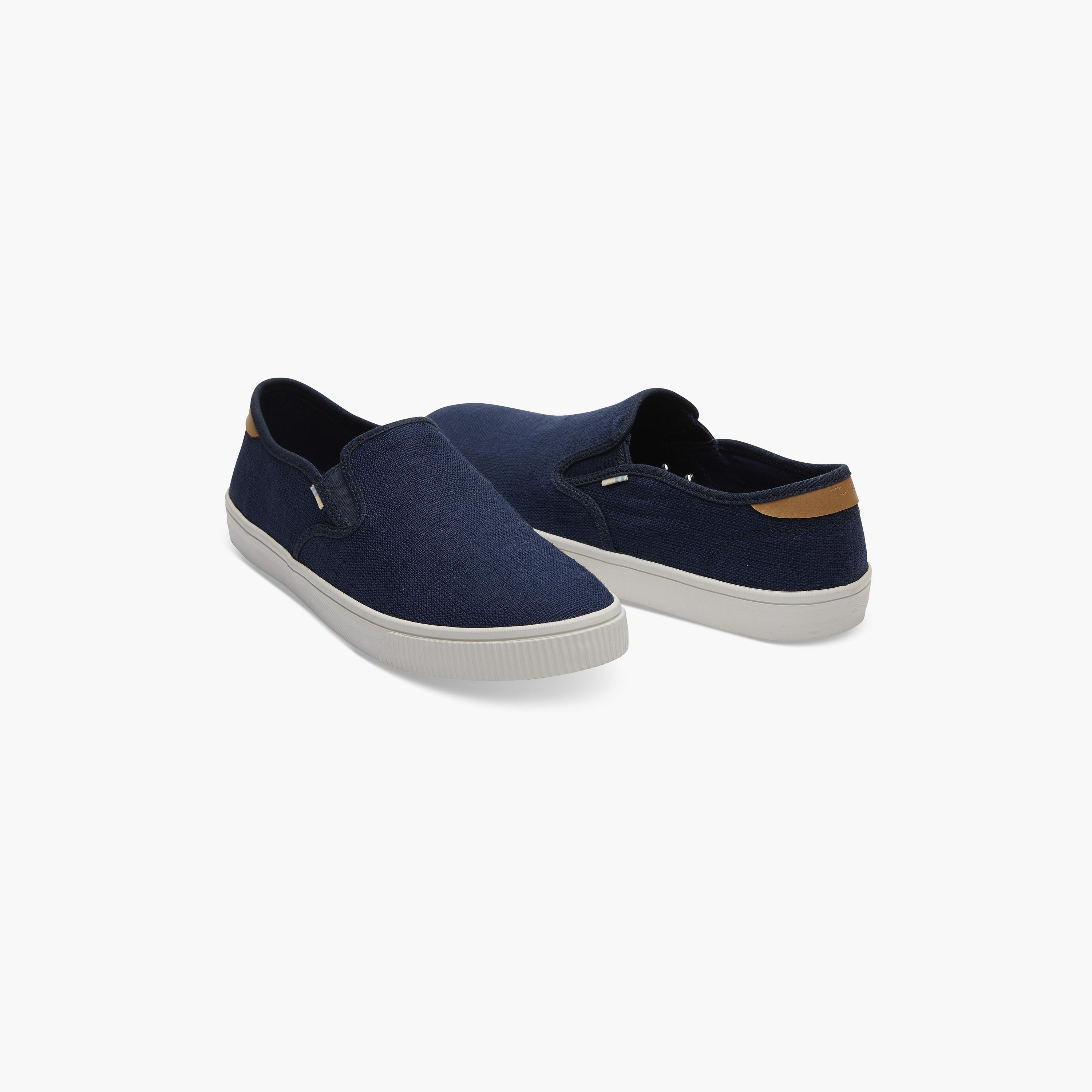 أحذية رياضية قماشية للرجال من تومز باجا ذات مقدمة دائرية ذات سهلة الارتداء-men-shoes-sneakers-image-4