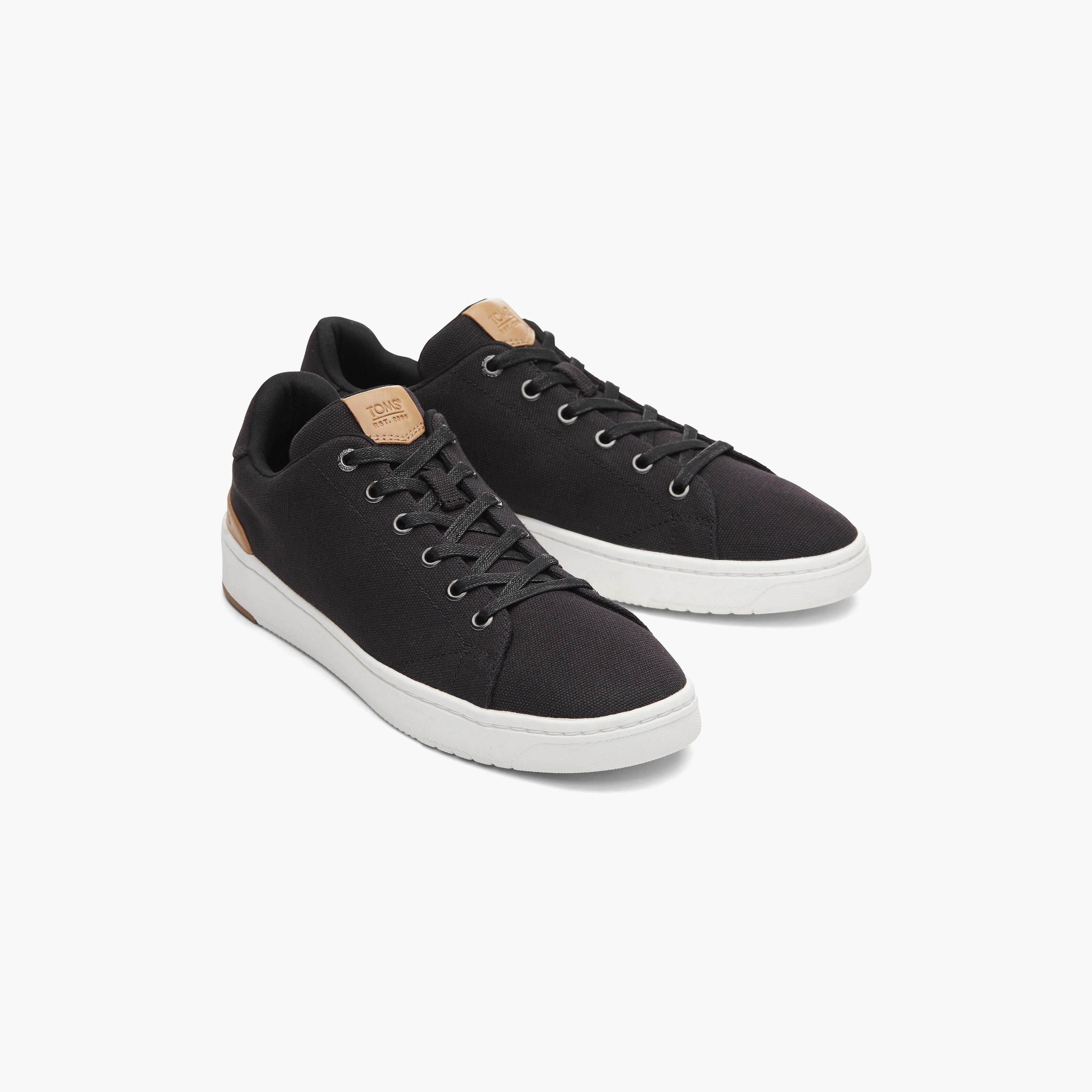 حذاء رياضي من تومز ترفل لايت 2.0 برباط منخفض من القماش-men-shoes-sneakers-image-1