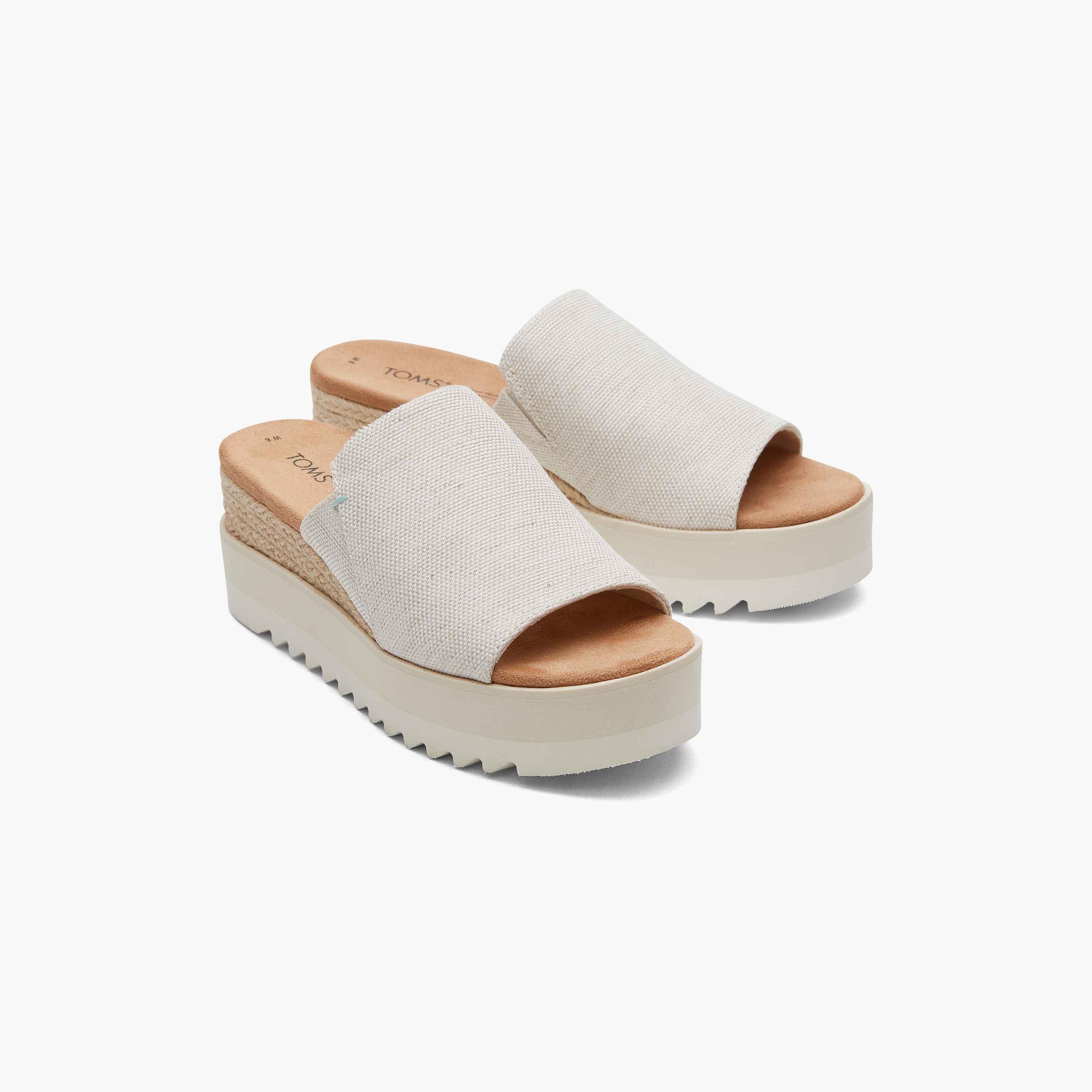 حذاء نسائي من تومز ديانا ذو ملمس مفتوح عند الأصابع-women-shoes-heels-image-1