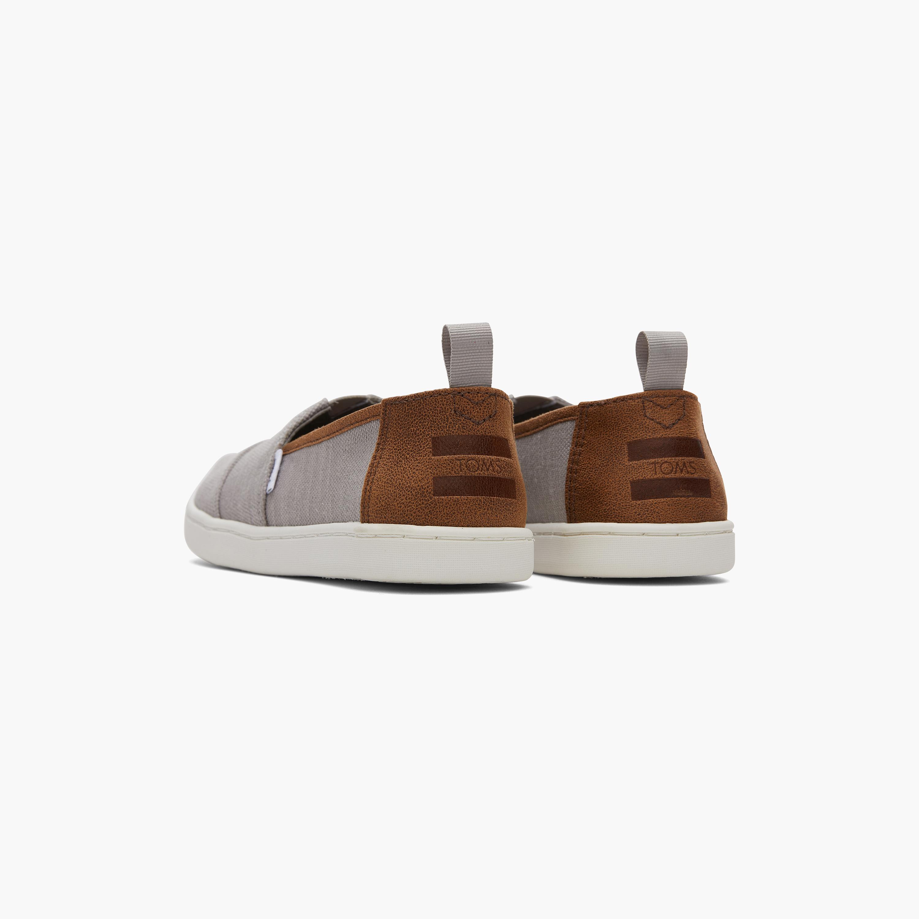 حذاء اسبادريل للأطفال من تومز البارجاتا بمنسوج مع مزين بشعار مطرز -boys-shoes-loafers-image-4