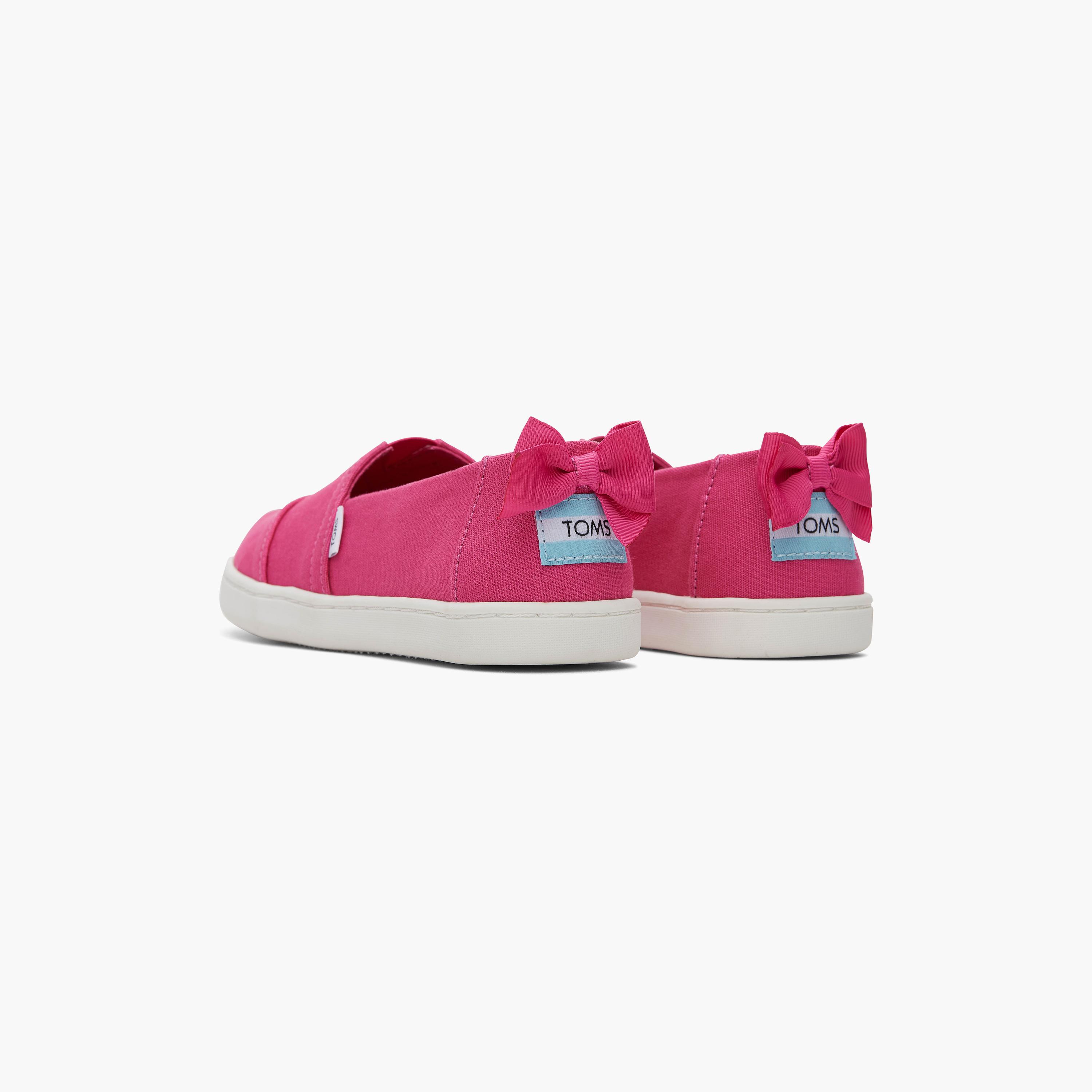 حذاء اسبادريل للأطفال من تومز البارجاتا بمنسوج مع مزين بفيونكة خلفية -girls-shoes-loafers-image-4