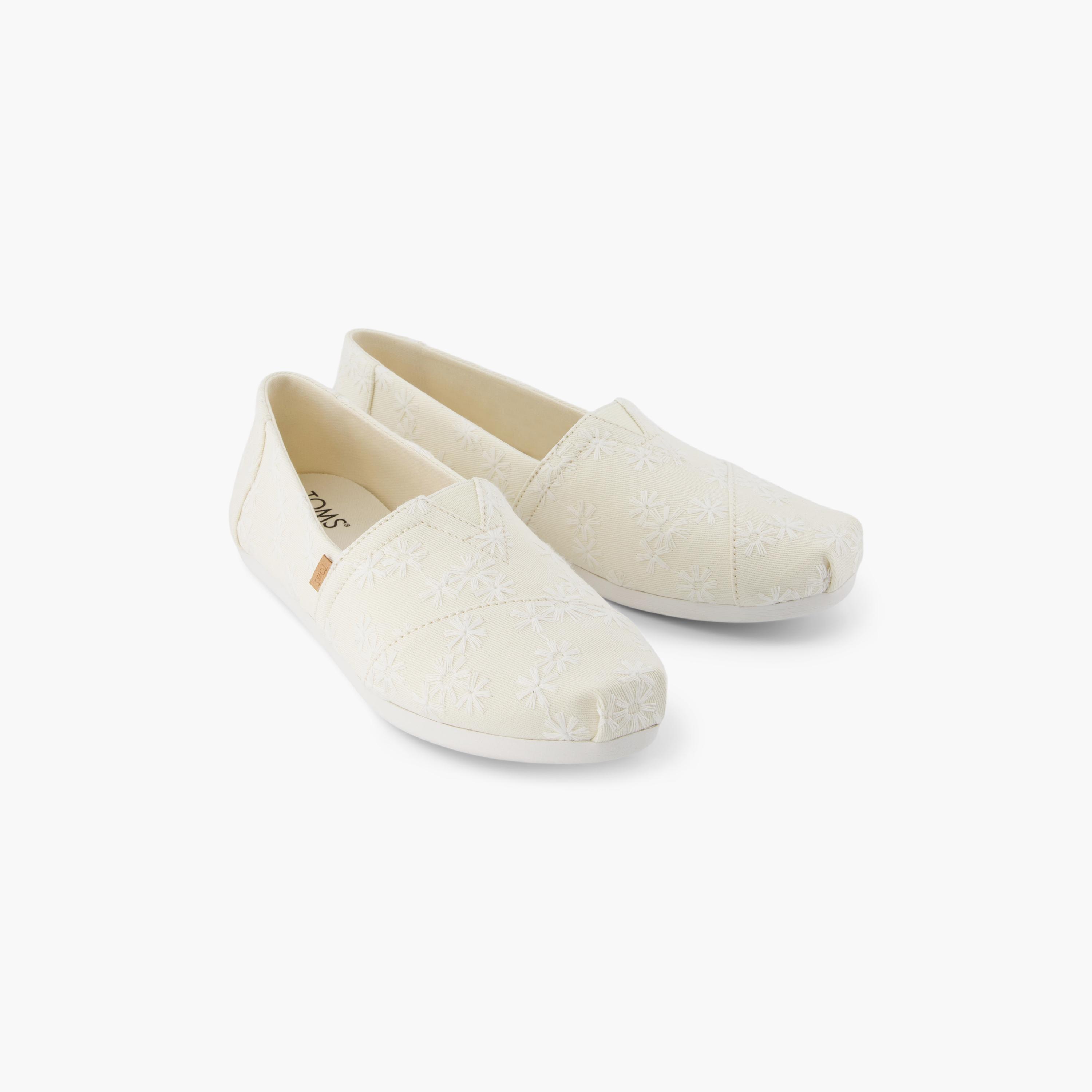 تومز- حذاء البارجيت  نسائي سهل الارتداء-women-shoes-loafersandmoccasins-image-1