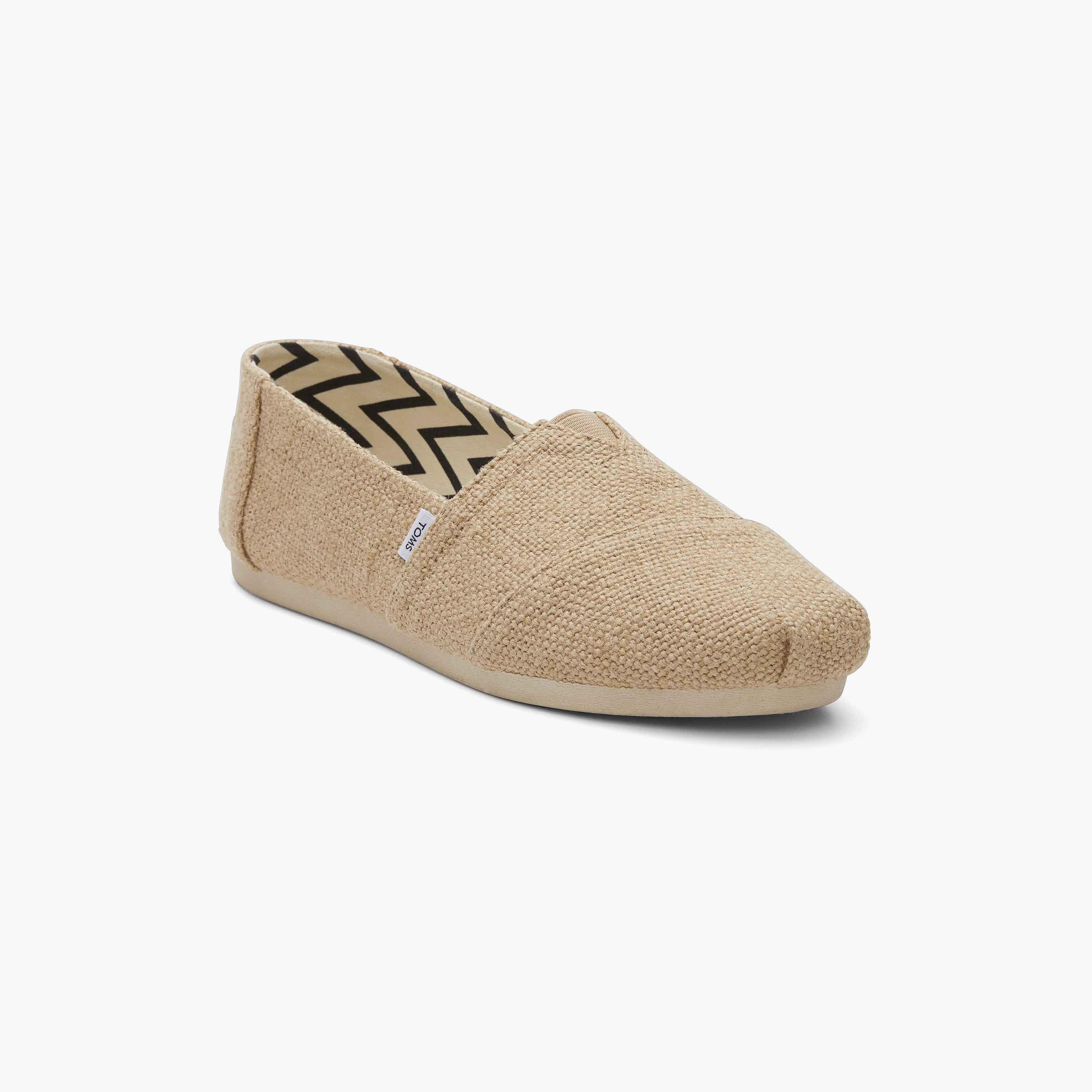 حذاء اسبادريل نسائي من تومز البارجاتا بمقدمة مستديرة من القماش-women-shoes-loafersandmoccasins-image-2