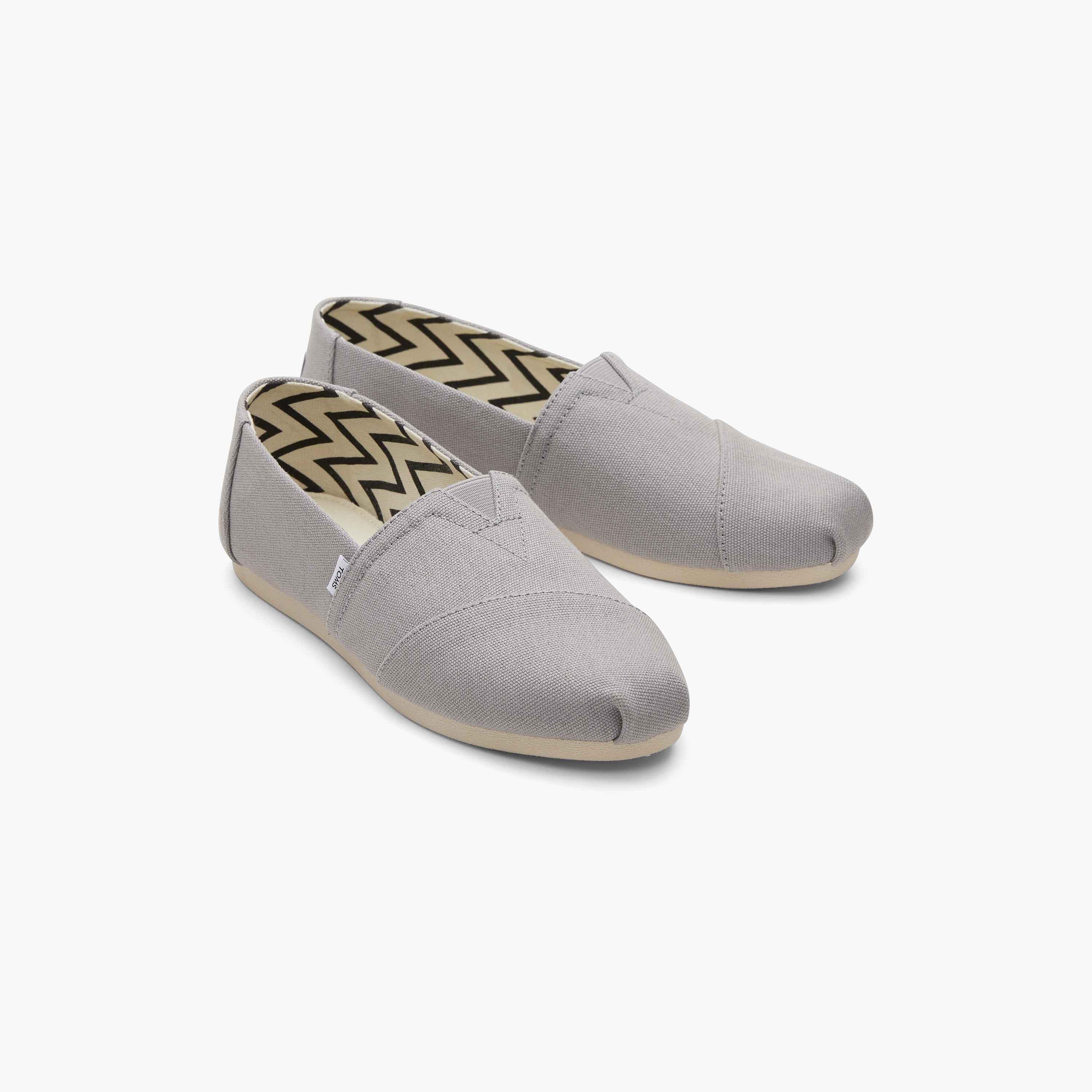 حذاء اسبادريل نسائي من تومز البارجاتا بمقدمة مستديرة-women-shoes-loafersandmoccasins-image-1