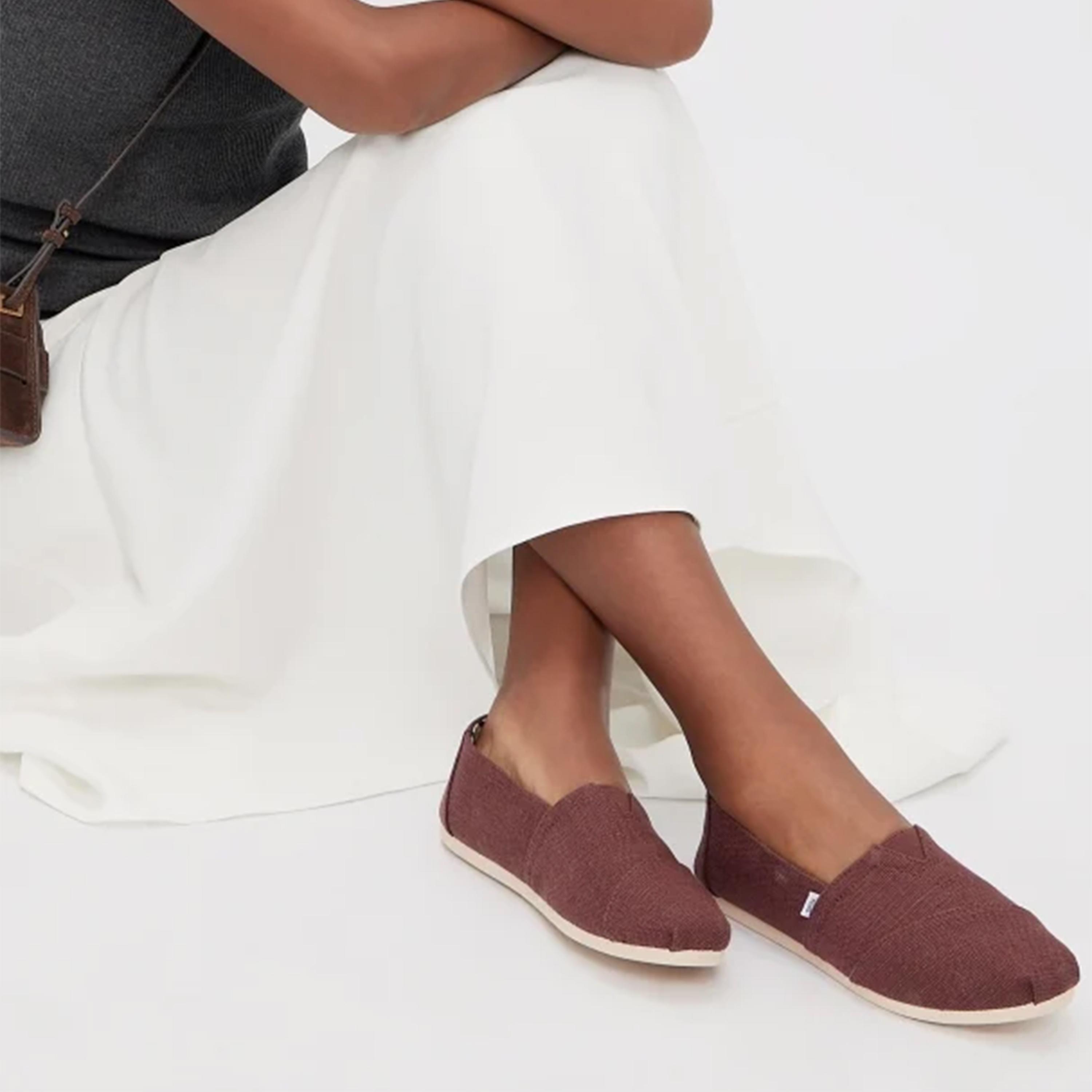 تومز- حذاء رياضي البارغاتا سهل الارتداء للنساء  | 10021249-women-shoes-loafersandmoccasins-image-5