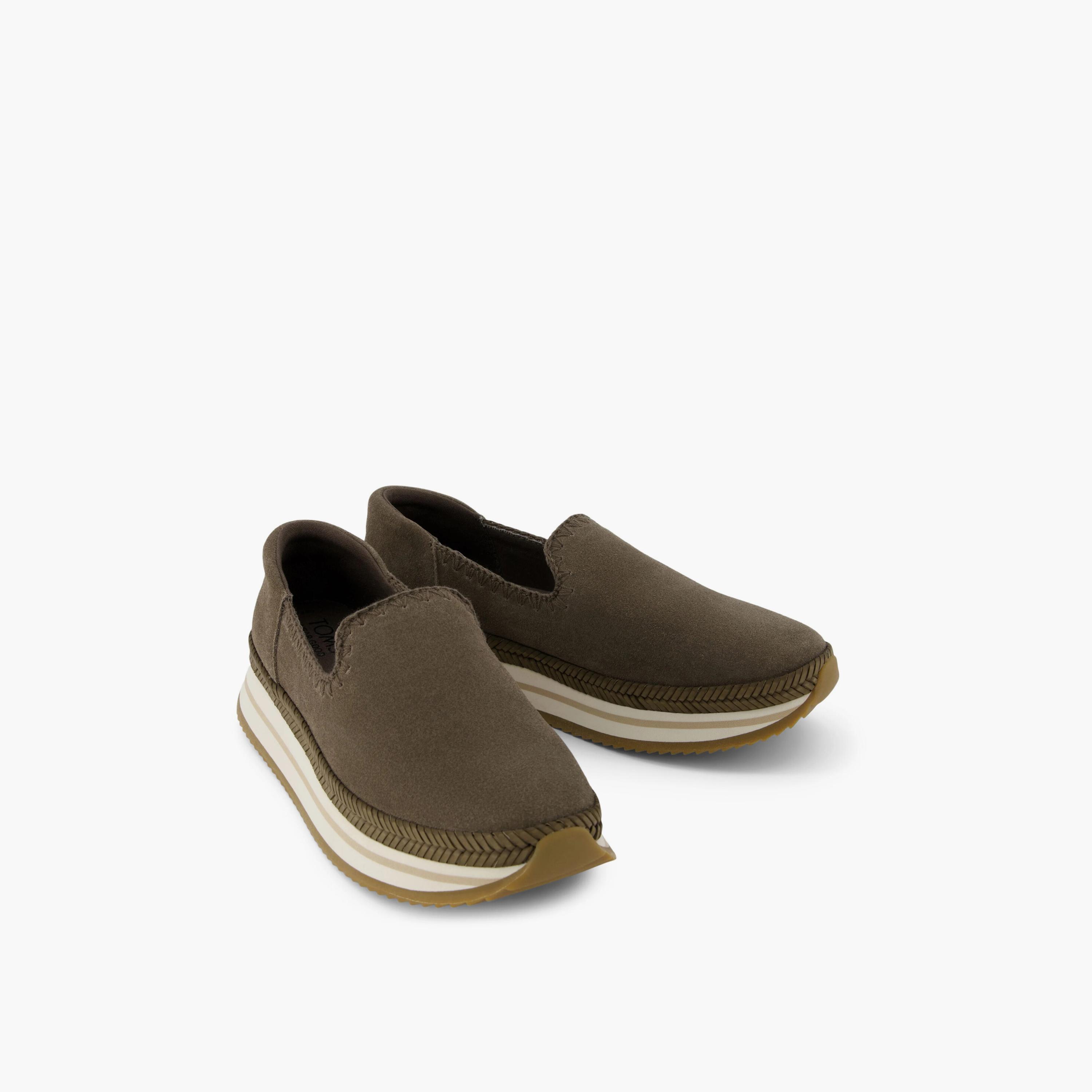 حذاء سنيكرز سليب-أون جوسلين منخفض الكاحل من تومز للنساء  | 10021438-women-shoes-sneakers-image-1