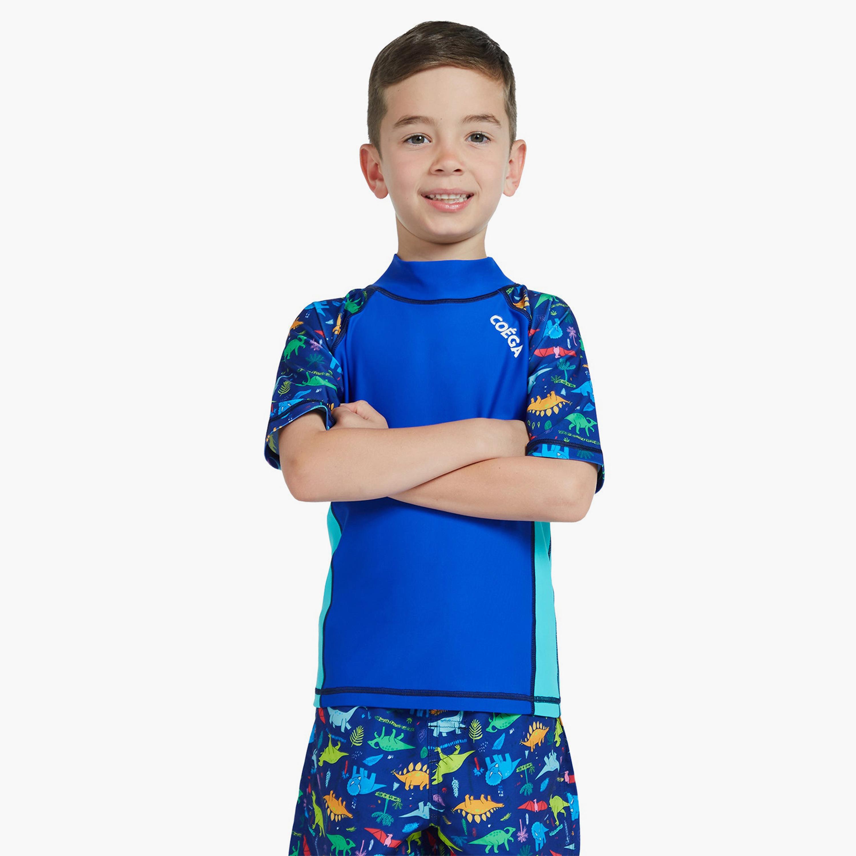كويغا - قميص واقي من الشمس بأكمام قصيرة للأولاد، أزرق اللون-boys-clothing-sportswear-swimwear-image-1