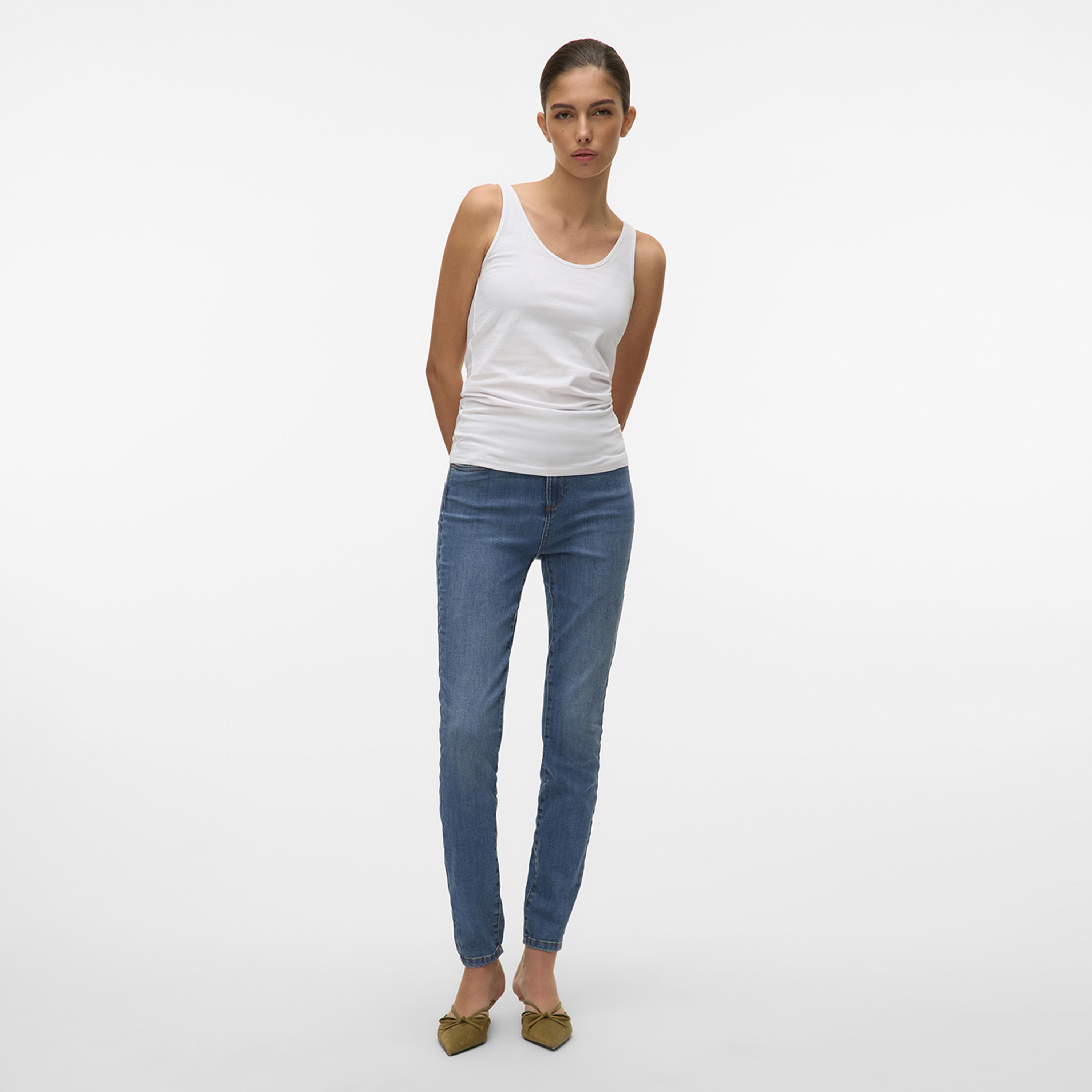 Vero Moda Scoop Neck Women's Tank Top-women-clothing-shirtsandblouses-blouses-image-2