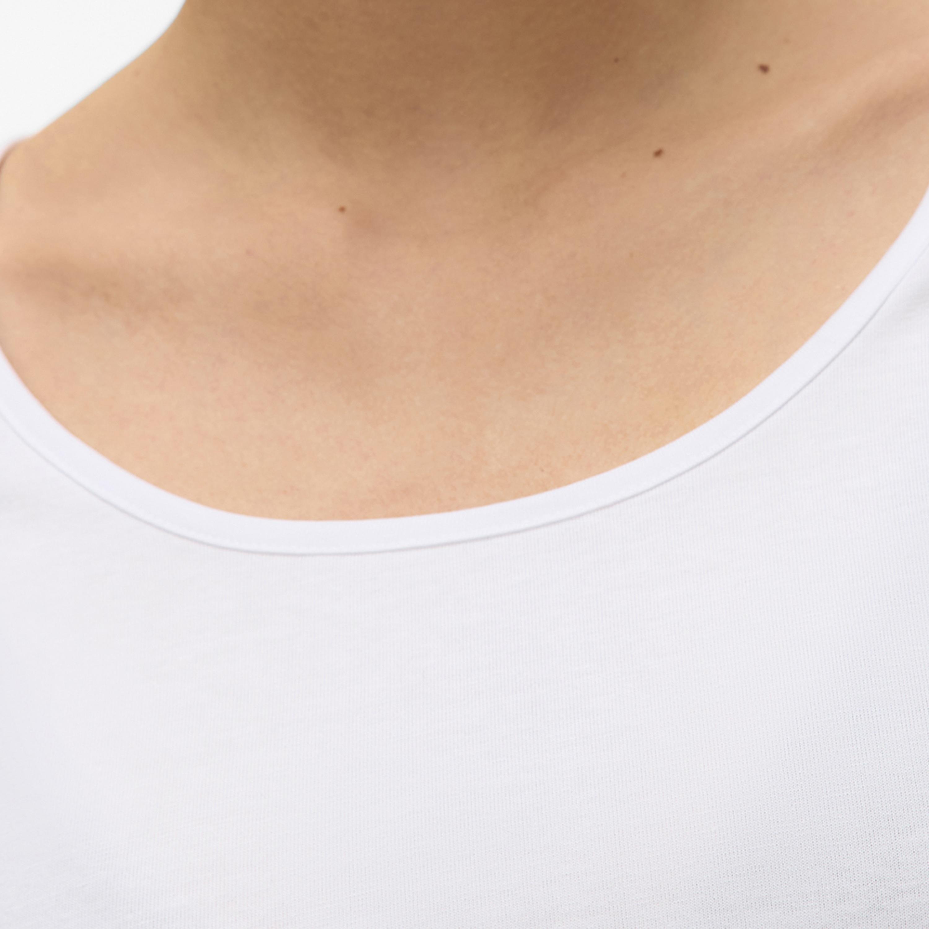 بلوزة نسائية بياقة "سكوب" واسعة من فيرو مودا-women-clothing-shirtsandblouses-blouses-image-4