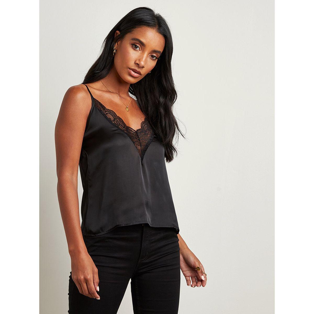 بلوزة ساتان بحمالات رفيعة وتفاصيل دانتيل من ستايلي-women-clothing-tshirts-image-4