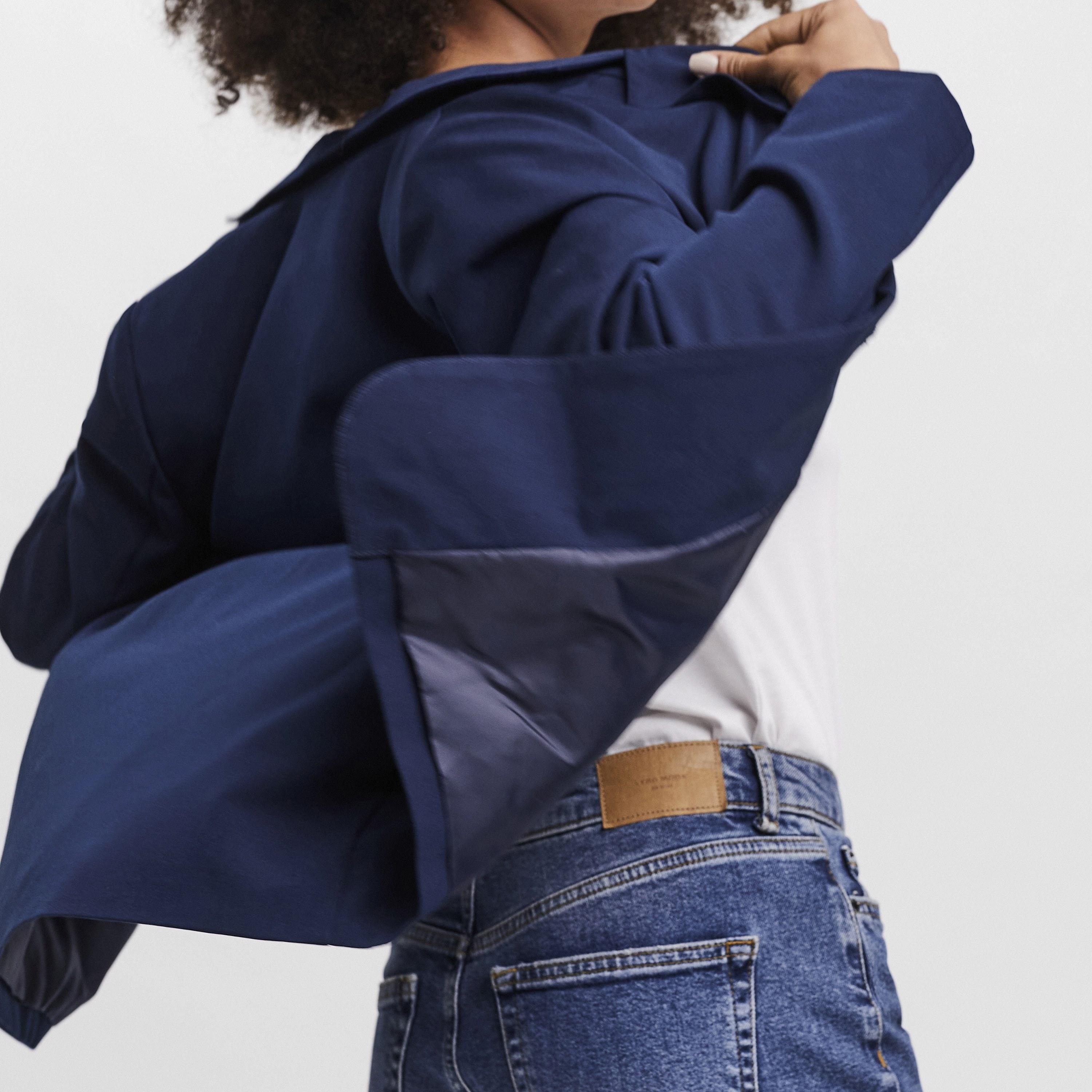 Vero Moda Blue Lapel Collared Single Breasted Women's Blazer-women-clothing-coatsandjackets-blazers-image-4