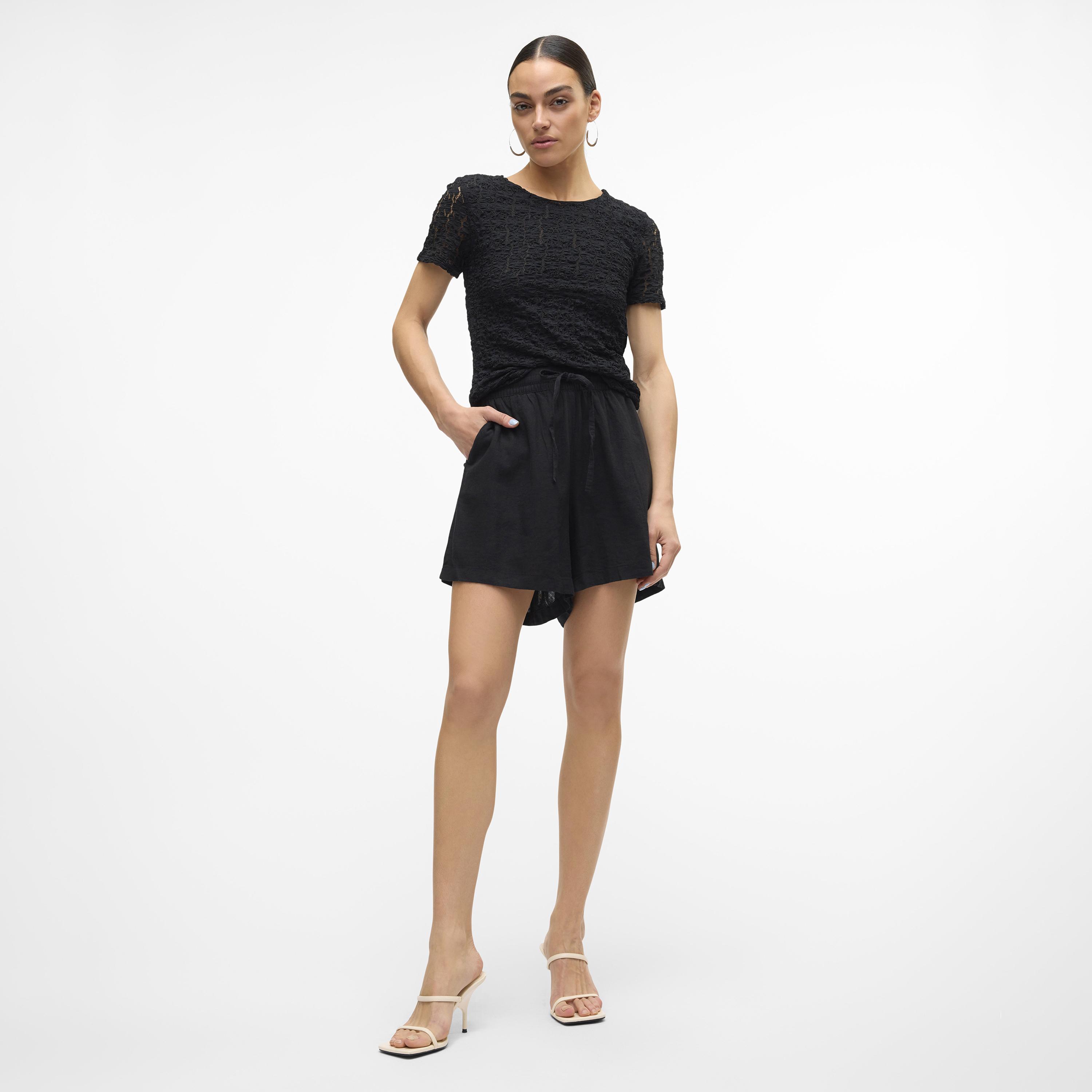 شورت حريمي بخصر مطاطي برباط شد من فيرو مودا-women-clothing-shorts-image-2