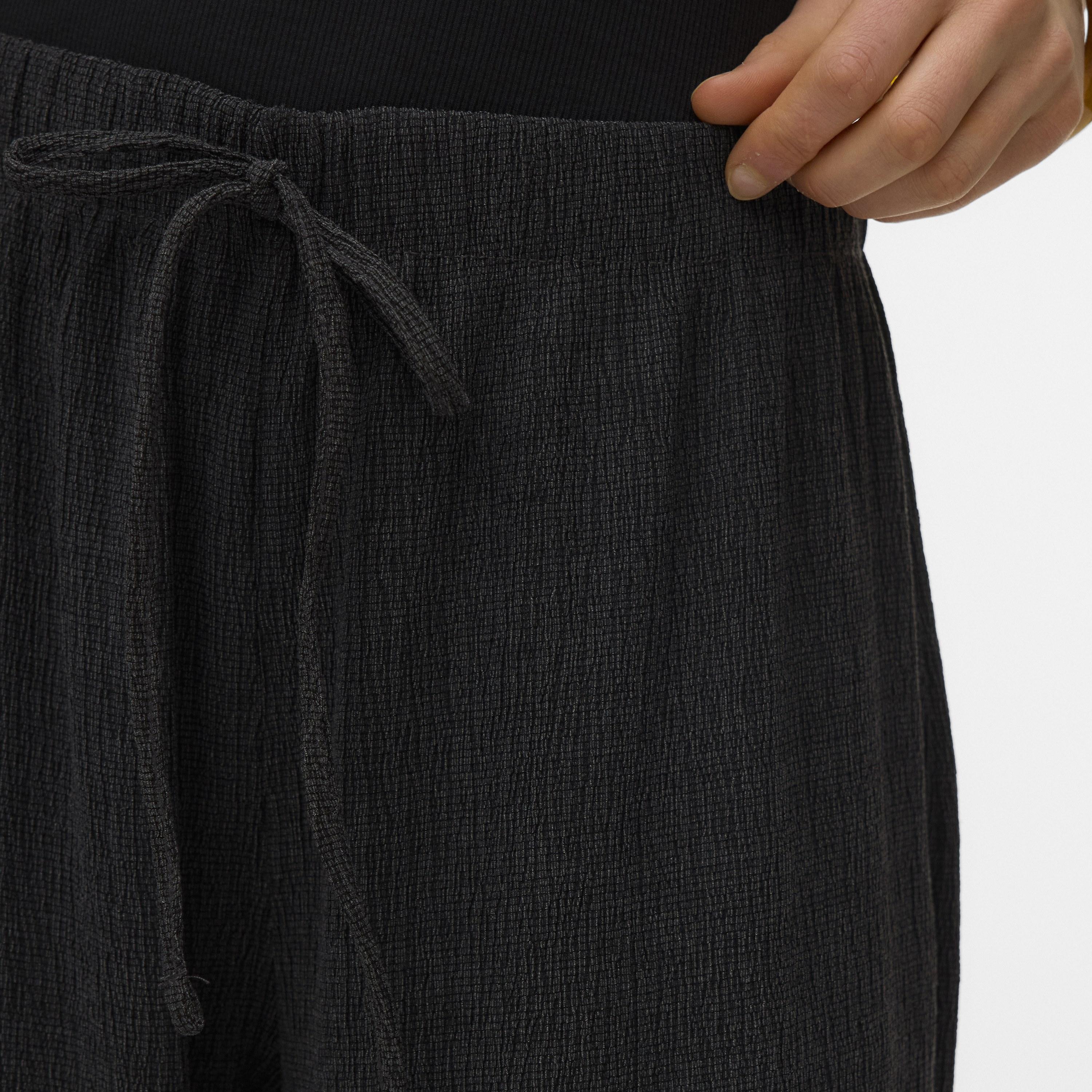 Vero Moda Crinkled Drawstring Waist Wide Leg Women's Trousers-women-clothing-trousers-image-3