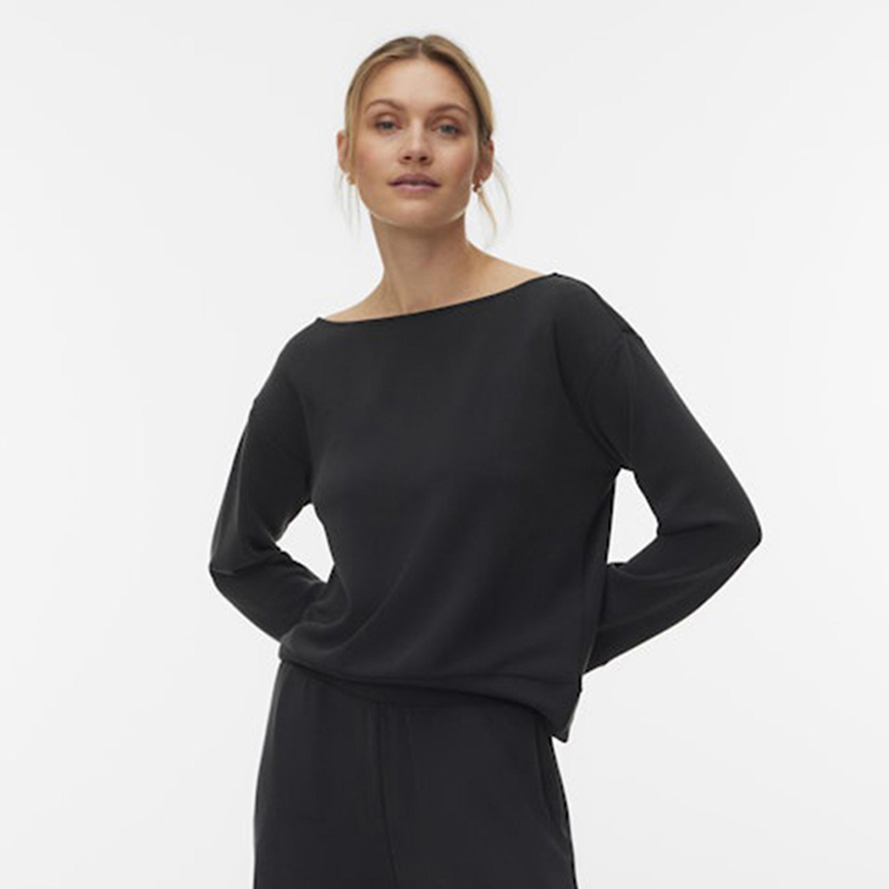 بلوزة نسائية بأكمام "دروب شولدر" منسدلة وياقة "بوت نيك" من فيرو مودا-women-clothing-shirtsandblouses-blouses-image-1